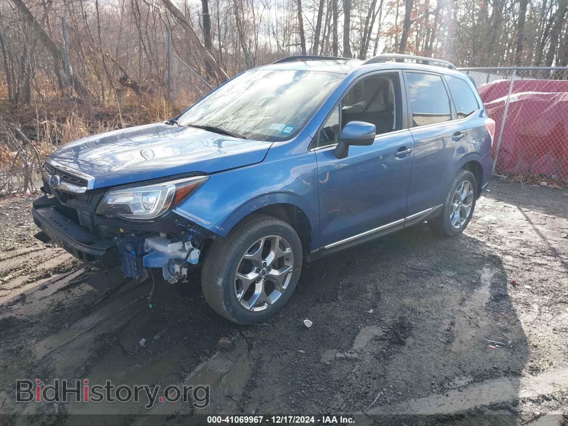 2017 SUBARU FORESTER - VIN: JF2SJATC8HH500973 - Фото 2