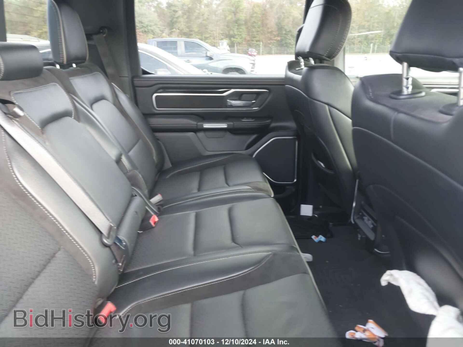 2021 RAM 1500 - VIN: 1C6SRFJT9MN621022 - Фото 8