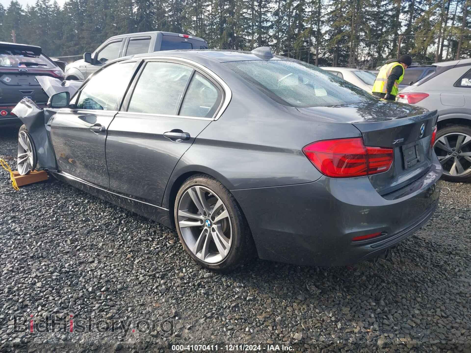 2018 BMW 330I - VIN: WBA8D9C57JEB35273 - Фото 3