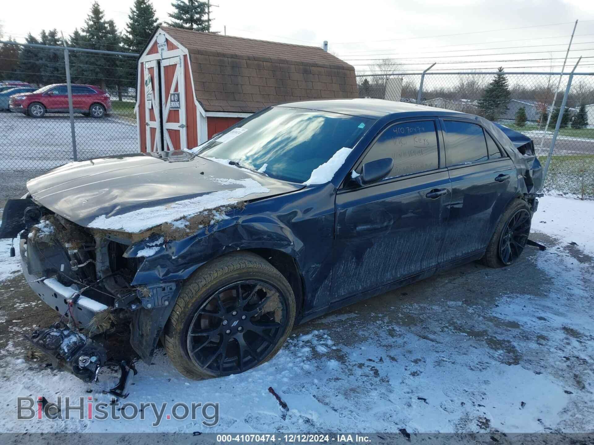 2016 CHRYSLER 300 - VIN: 2C3CCABG7GH164196 - Фото 2
