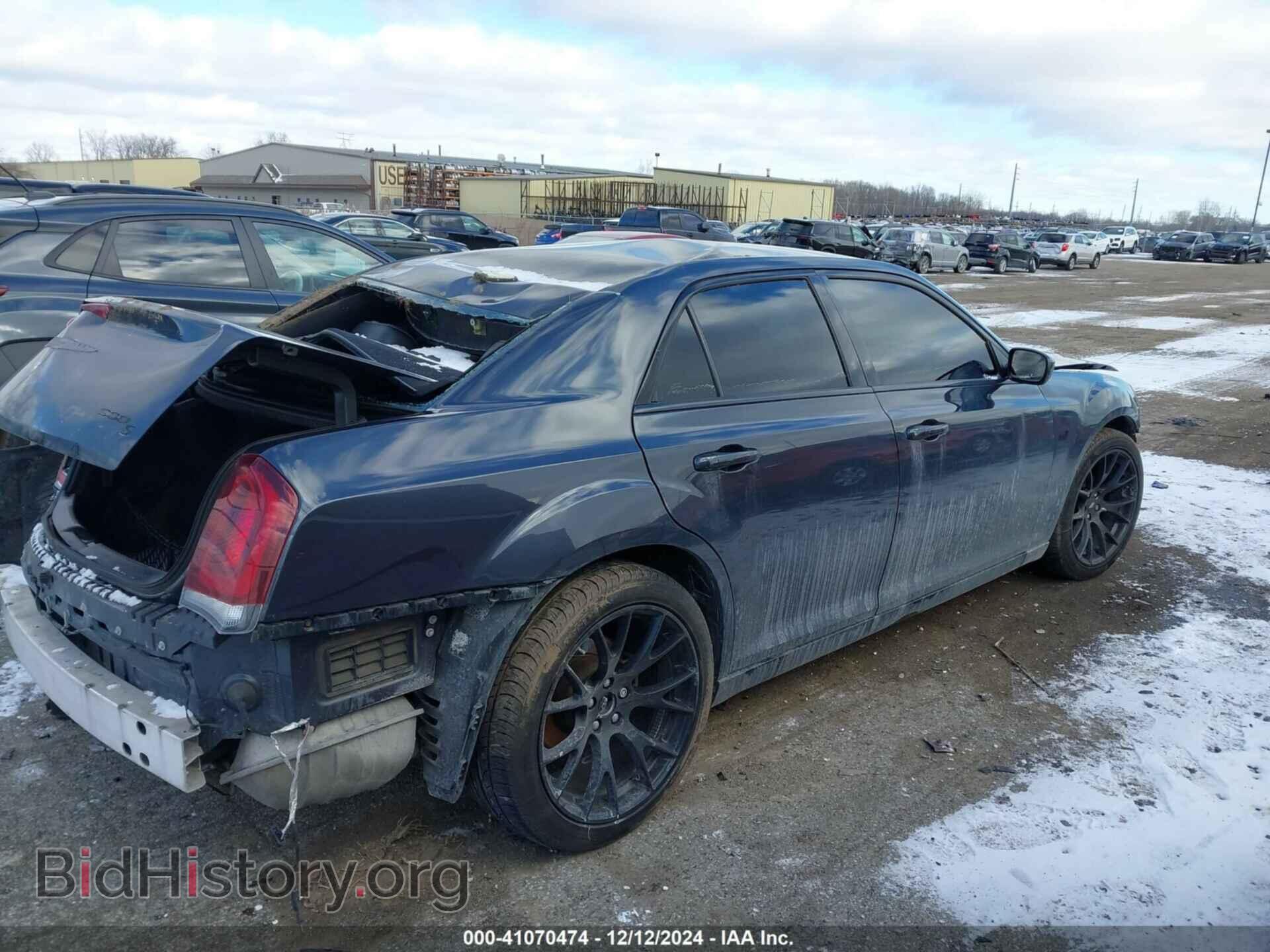 2016 CHRYSLER 300 - VIN: 2C3CCABG7GH164196 - Фото 4