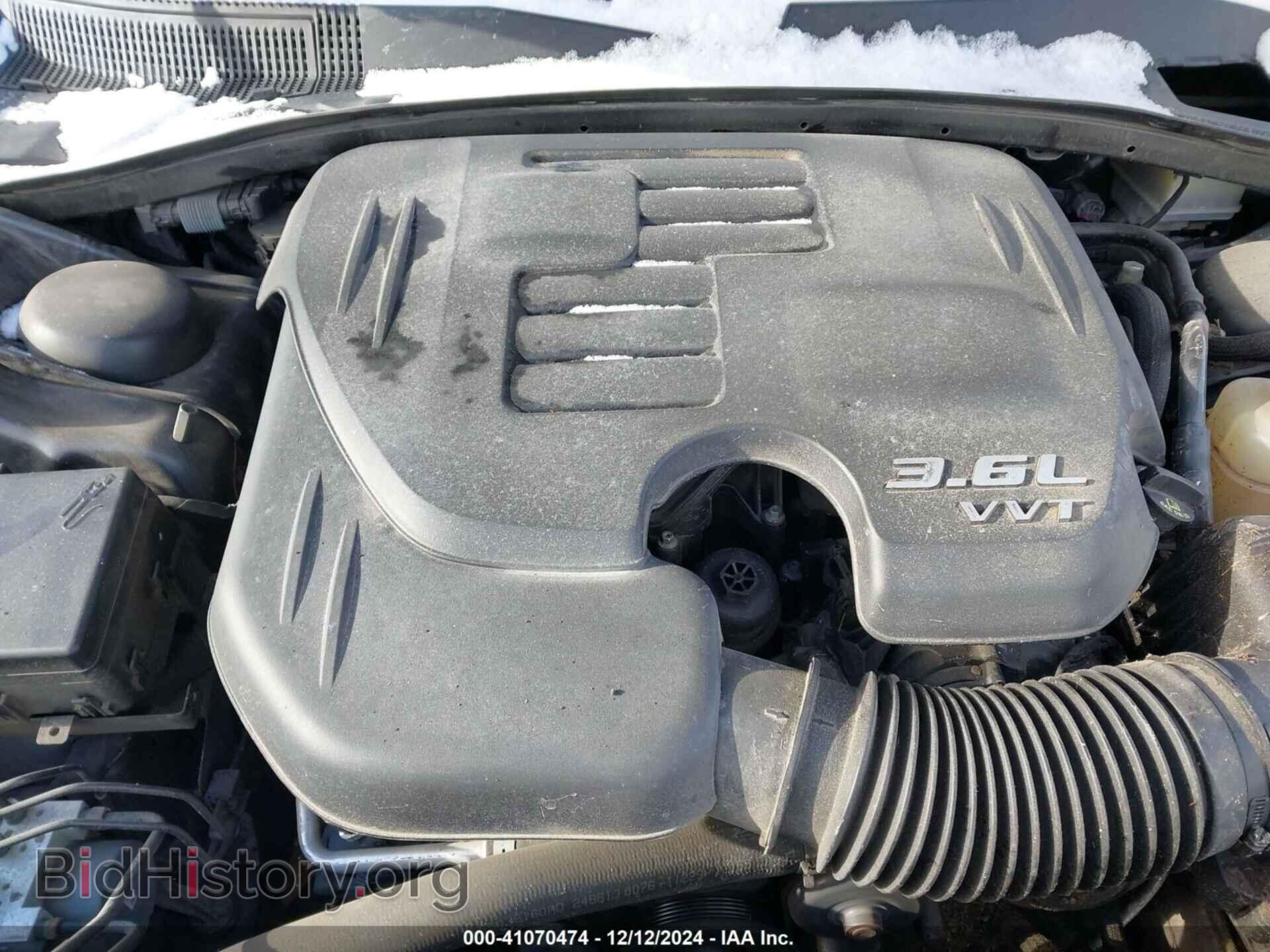 2016 CHRYSLER 300 - VIN: 2C3CCABG7GH164196 - Фото 10