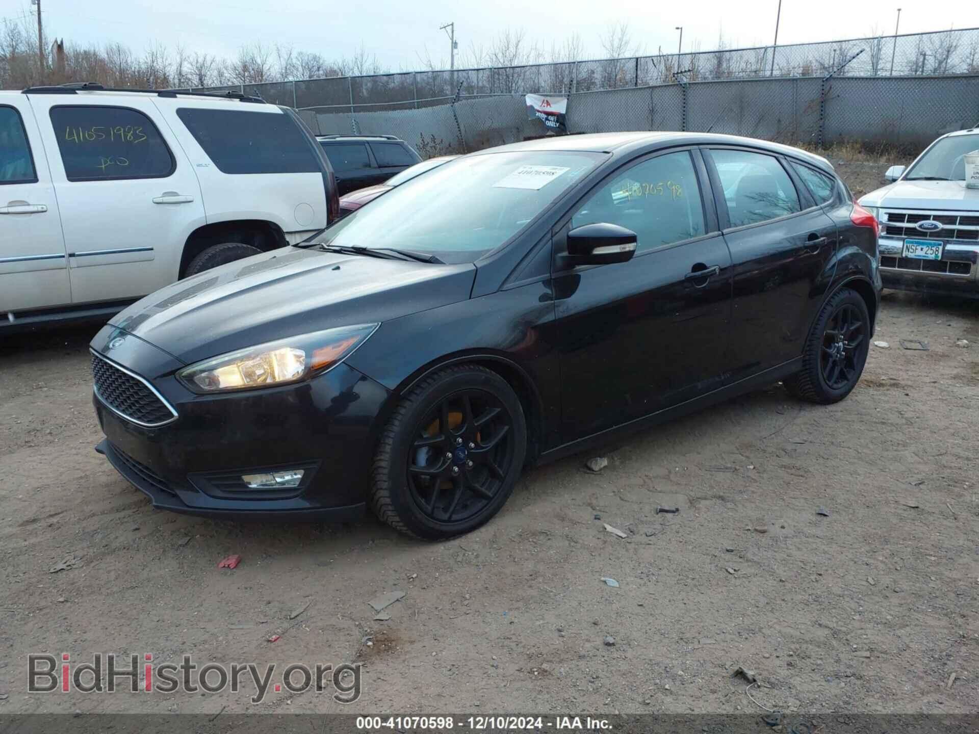 2016 FORD FOCUS - VIN: 1FADP3K23GL299558 - Фото 2