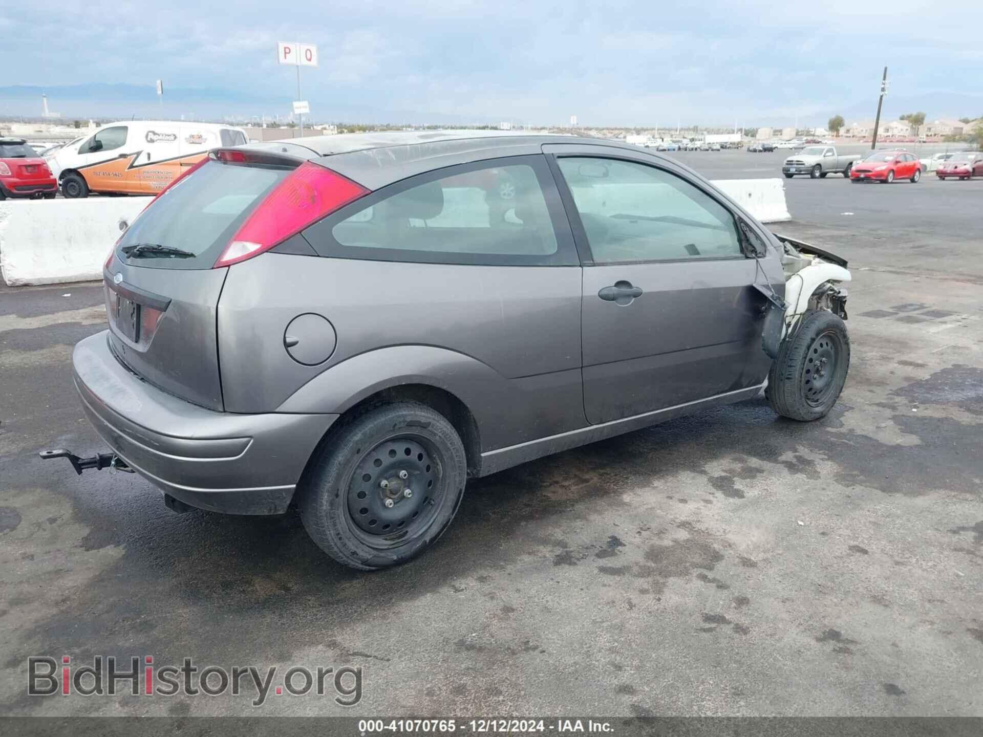 2007 FORD FOCUS - VIN: 1FAHP31N37W185037 - Photo 4