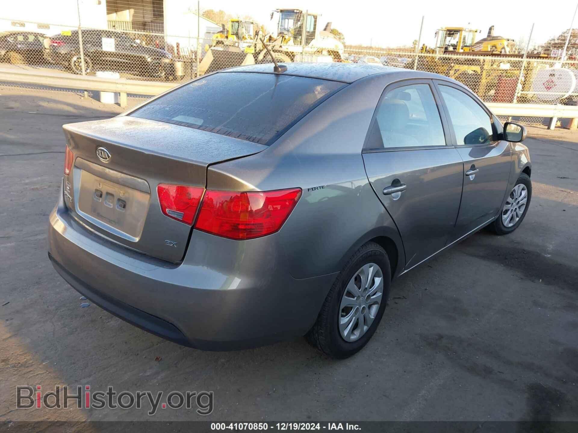 2012 KIA FORTE - VIN: KNAFU4A27C5643200 - Фото 4