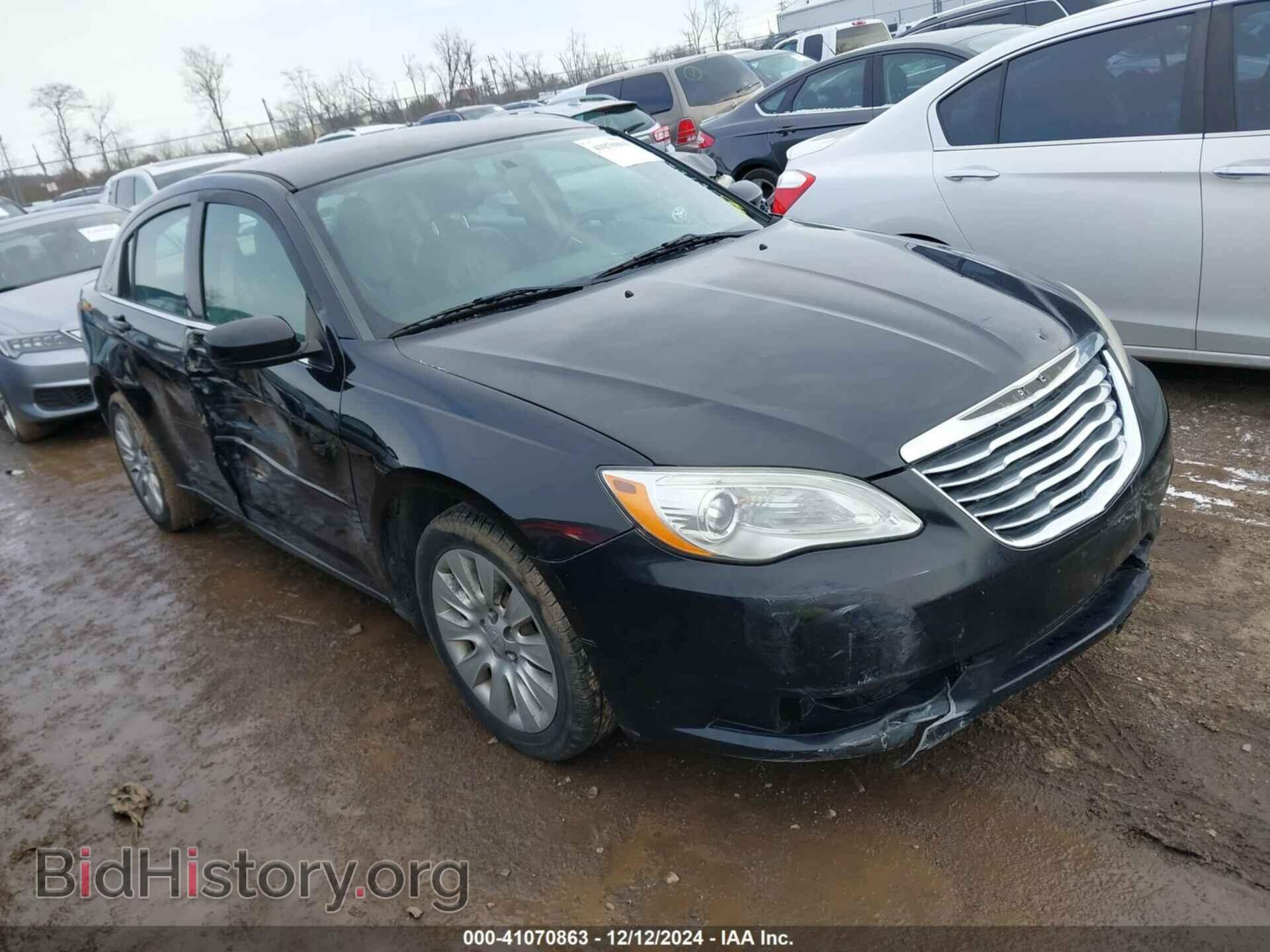 Фотография 1C3BC1FG7BN547366 - CHRYSLER 200 2011