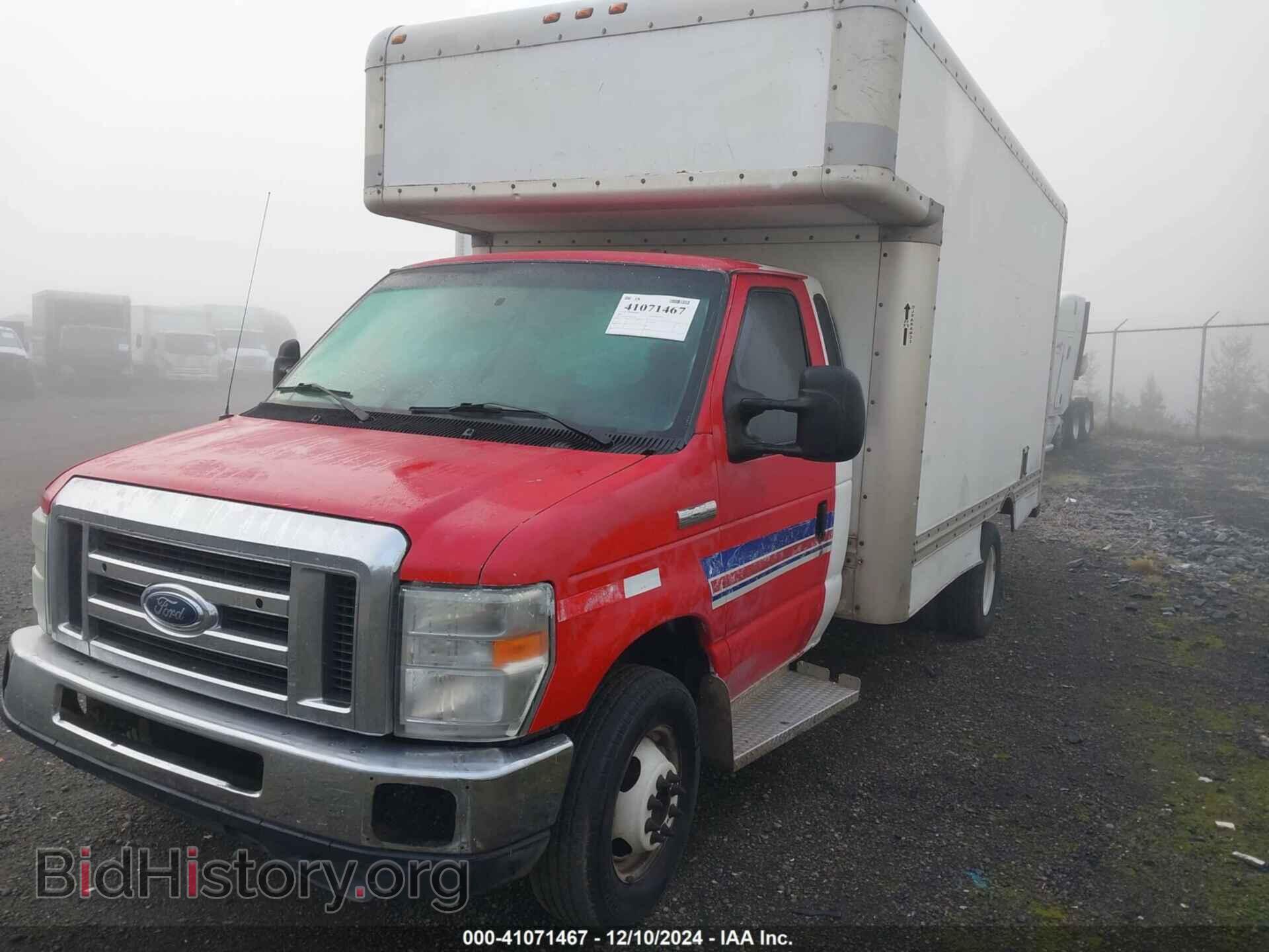 2009 FORD E-450 CUTAWAY - VIN: 1FDXE45P79DA71503 - Фото 2