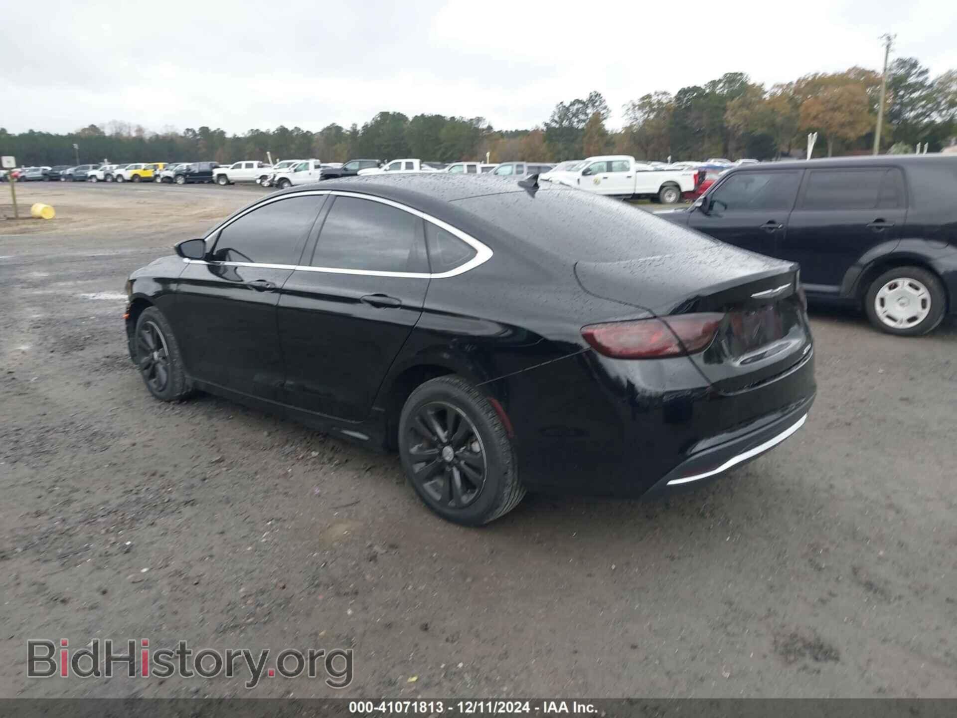 2017 CHRYSLER 200 - VIN: 1C3CCCAB0HN511779 - Фото 3