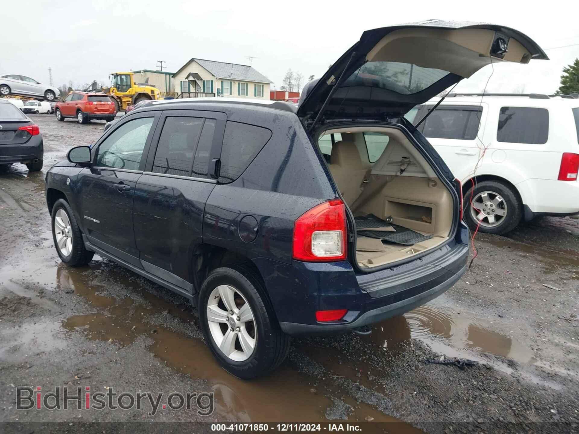 2011 JEEP COMPASS - VIN: 1J4NF1FB2BD163919 - Photo 3