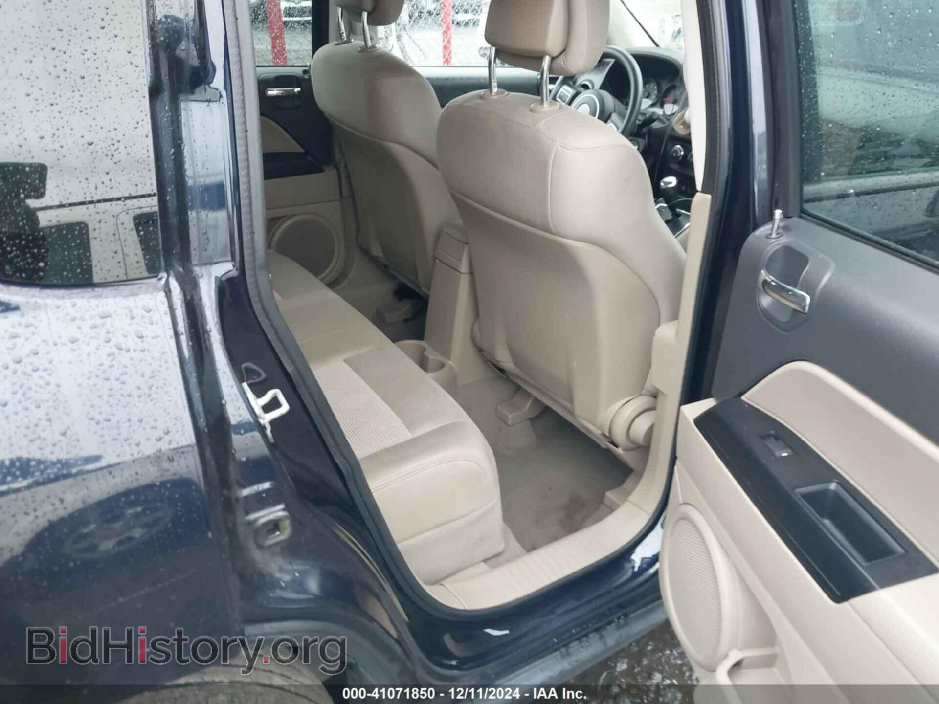 2011 JEEP COMPASS - VIN: 1J4NF1FB2BD163919 - Photo 8