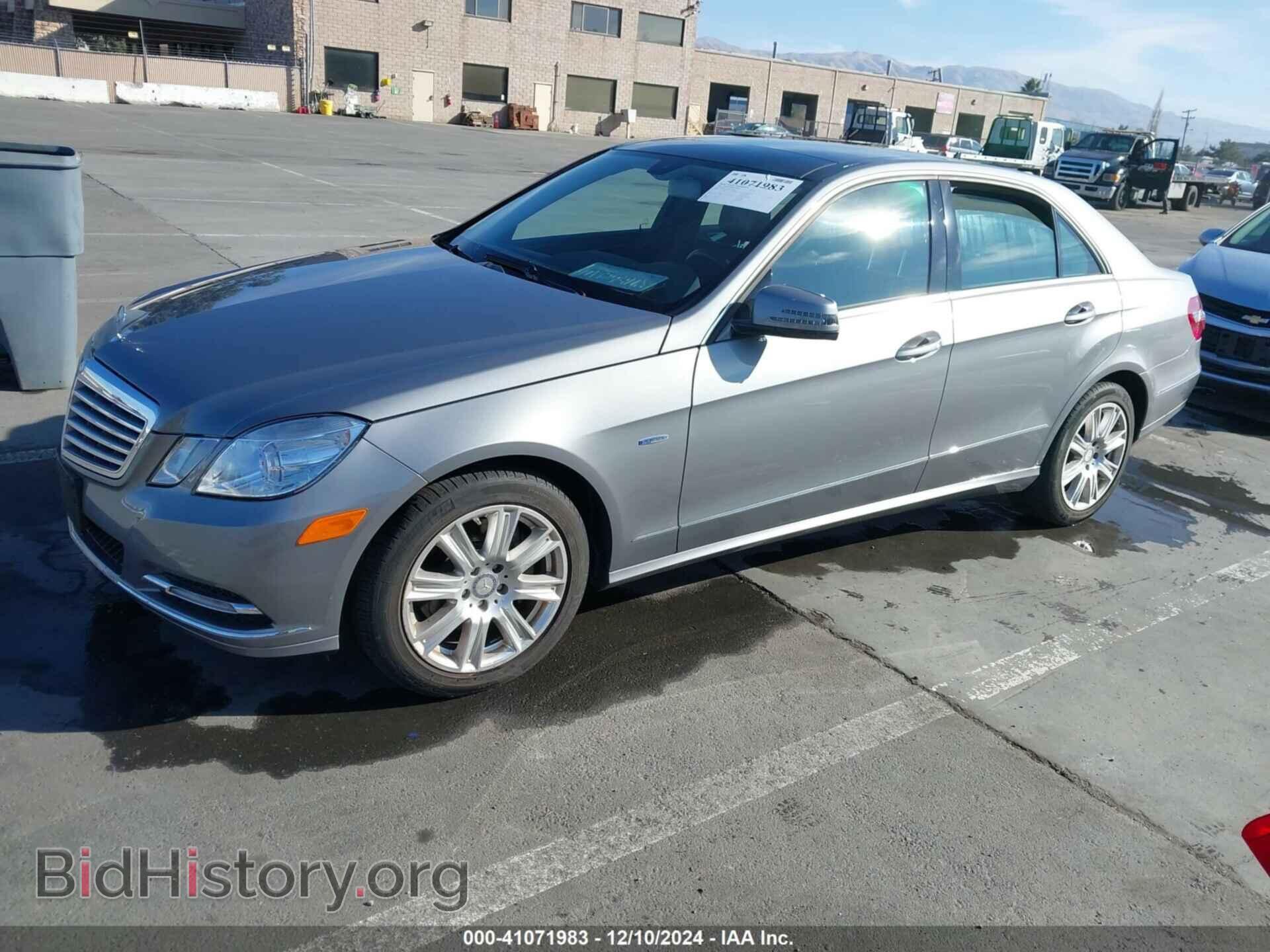 2012 MERCEDES-BENZ E 350 - VIN: WDDHF5KB3CA539360 - Фото 2