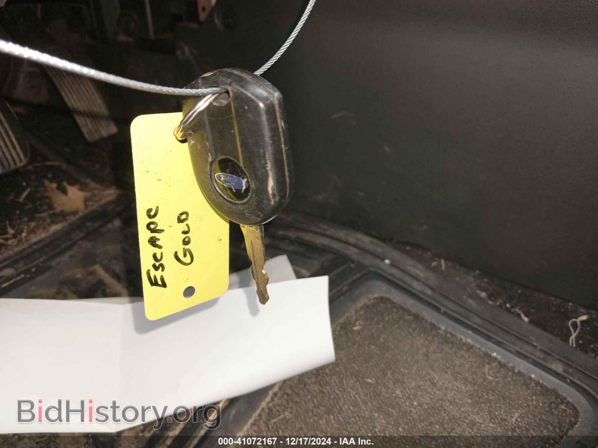 2011 FORD ESCAPE - VIN: 1FMCU0D74BKA47981 - Фото 11