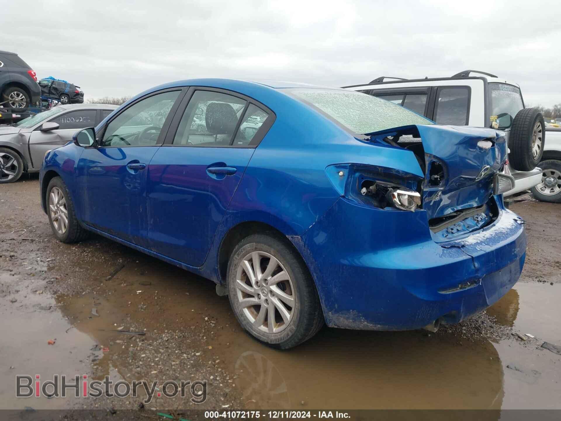 2012 MAZDA MAZDA3 - VIN: JM1BL1V79C1651136 - Фото 3