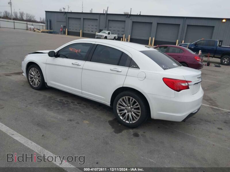 2011 Chrysler 200 (VIN 1C3BC2FG0BN548395) — фото 3 из 16