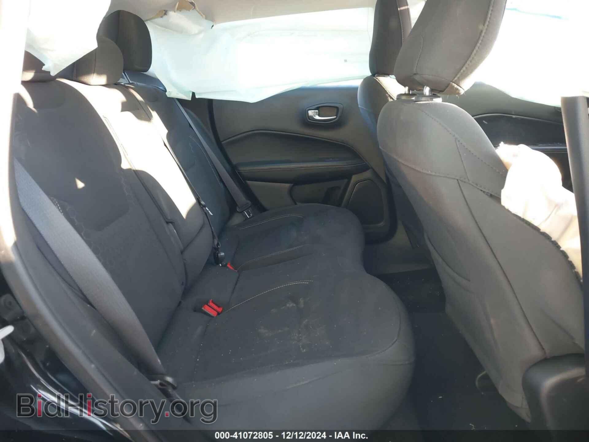 2019 JEEP COMPASS - VIN: 3C4NJDAB1KT714106 - Фото 8