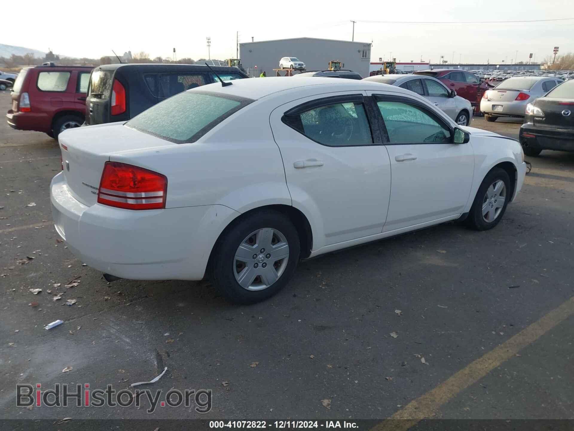 2010 DODGE AVENGER - VIN: 1B3CC4FB8AN135513 - Фото 4