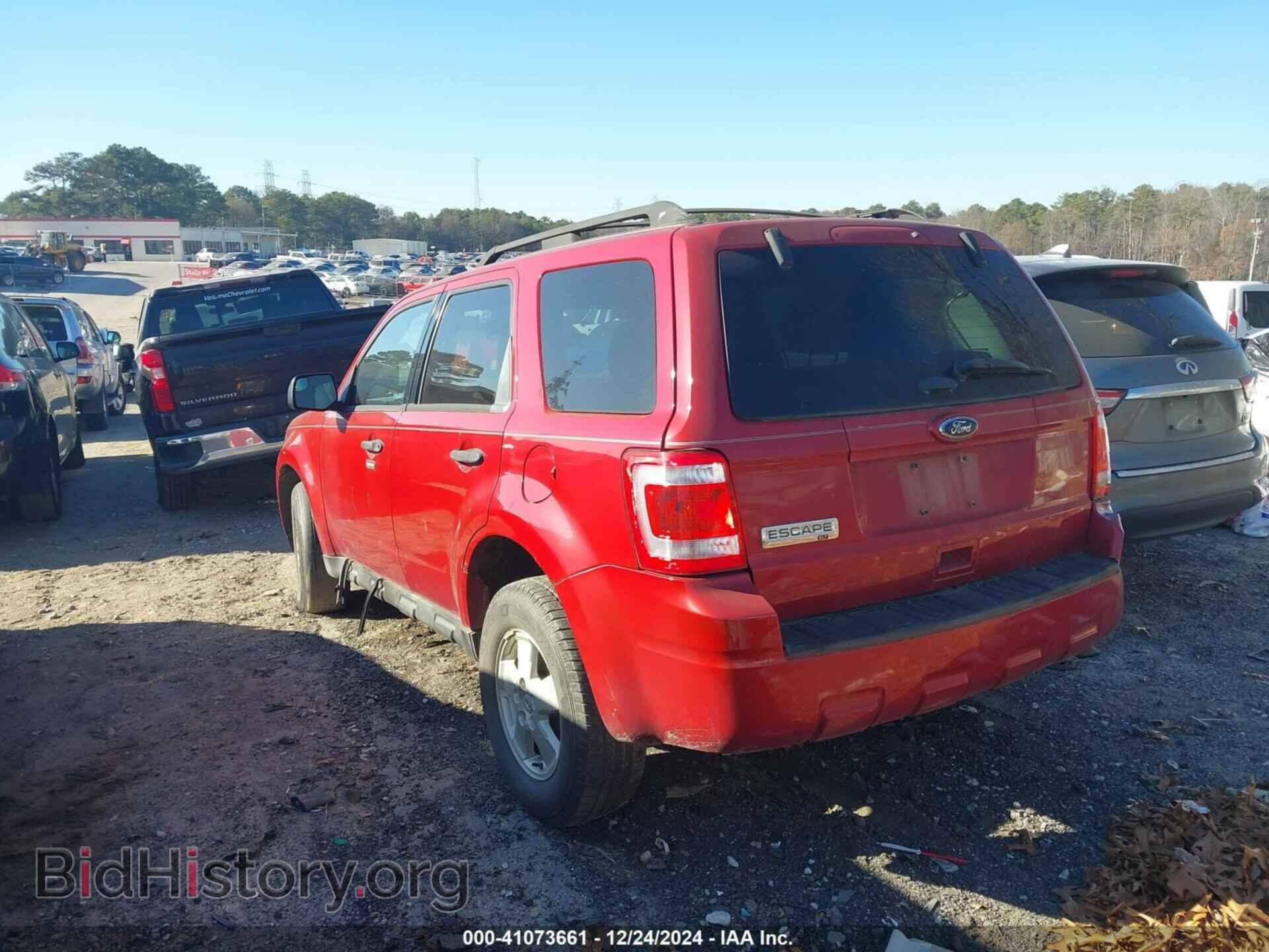 2011 FORD ESCAPE - VIN: 1FMCU0D76BKB89698 - Фото 3