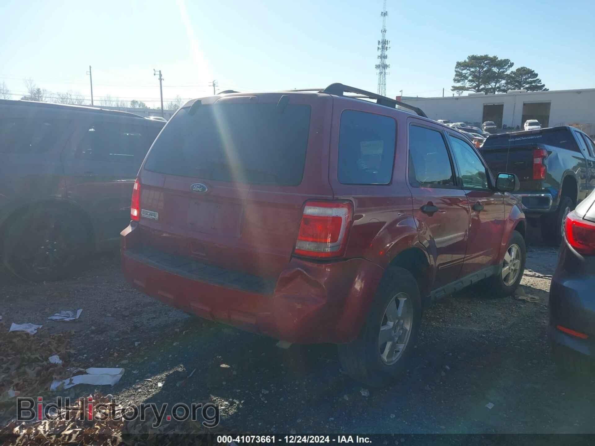 2011 FORD ESCAPE - VIN: 1FMCU0D76BKB89698 - Фото 4