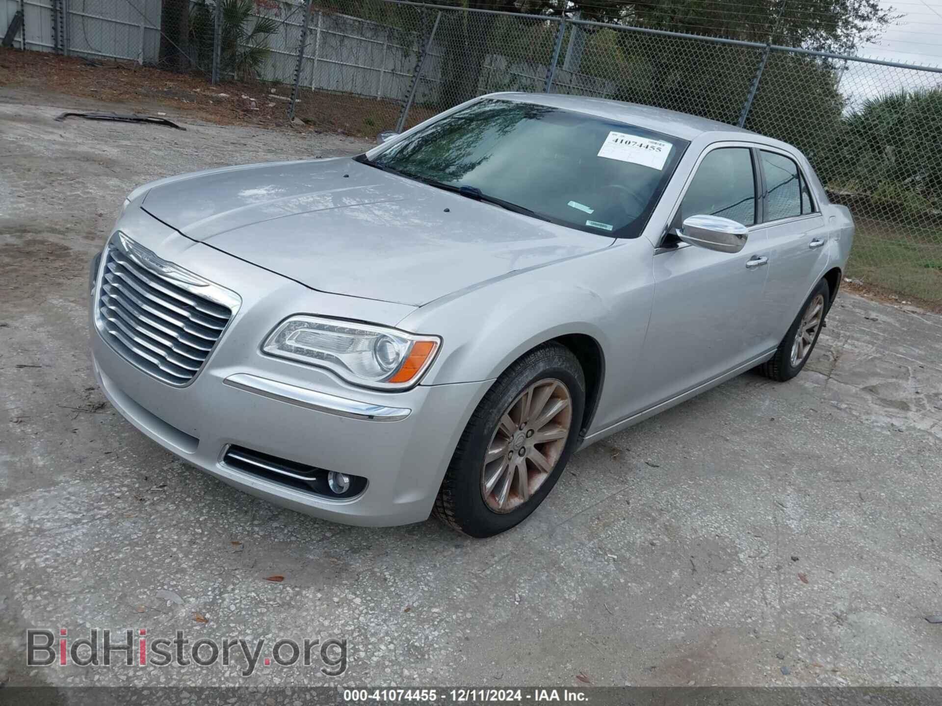 2012 CHRYSLER 300 - VIN: 2C3CCACG9CH224262 - Фото 2