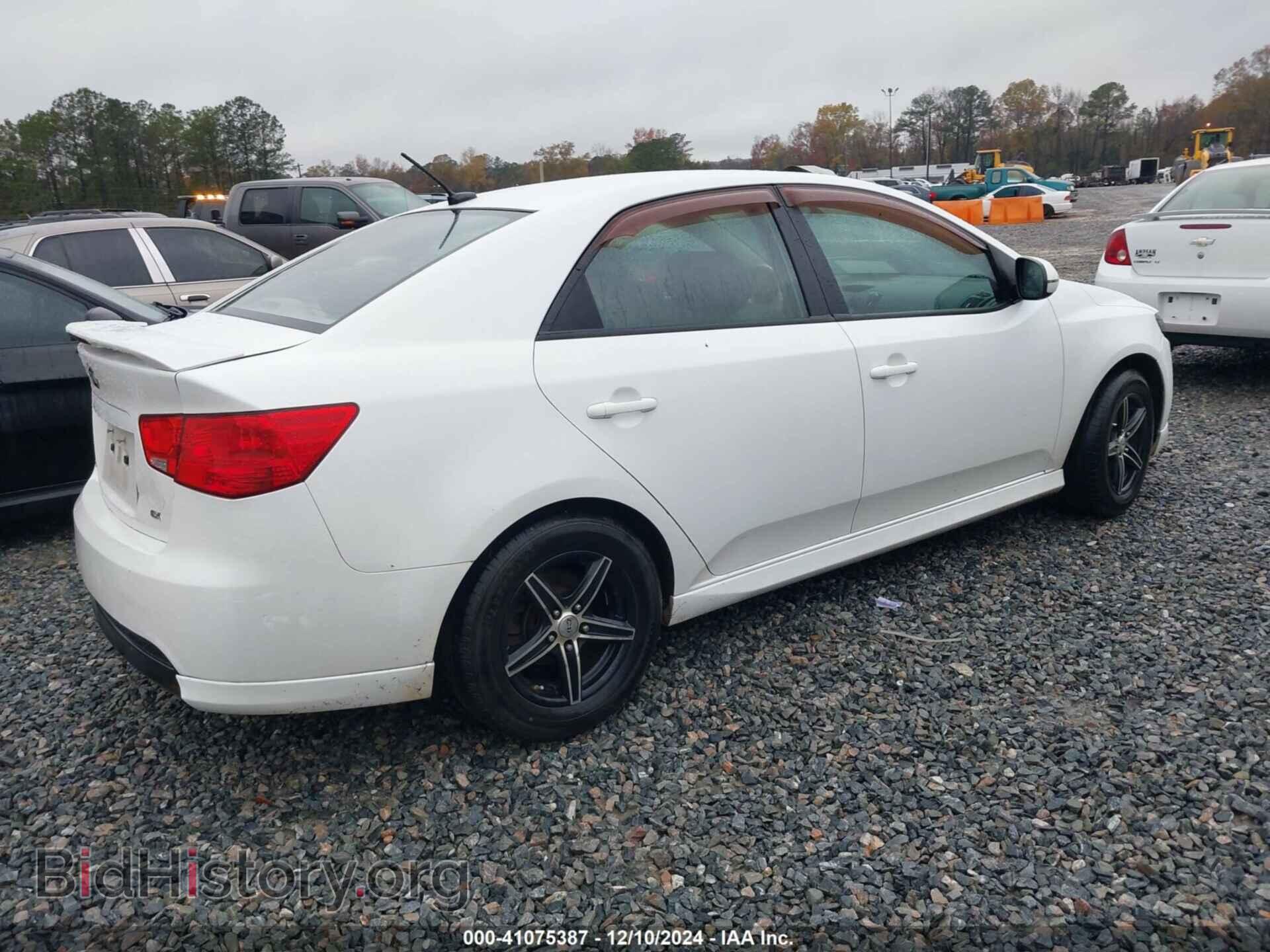 2012 KIA FORTE - VIN: KNAFU4A28C5545230 - Фото 4