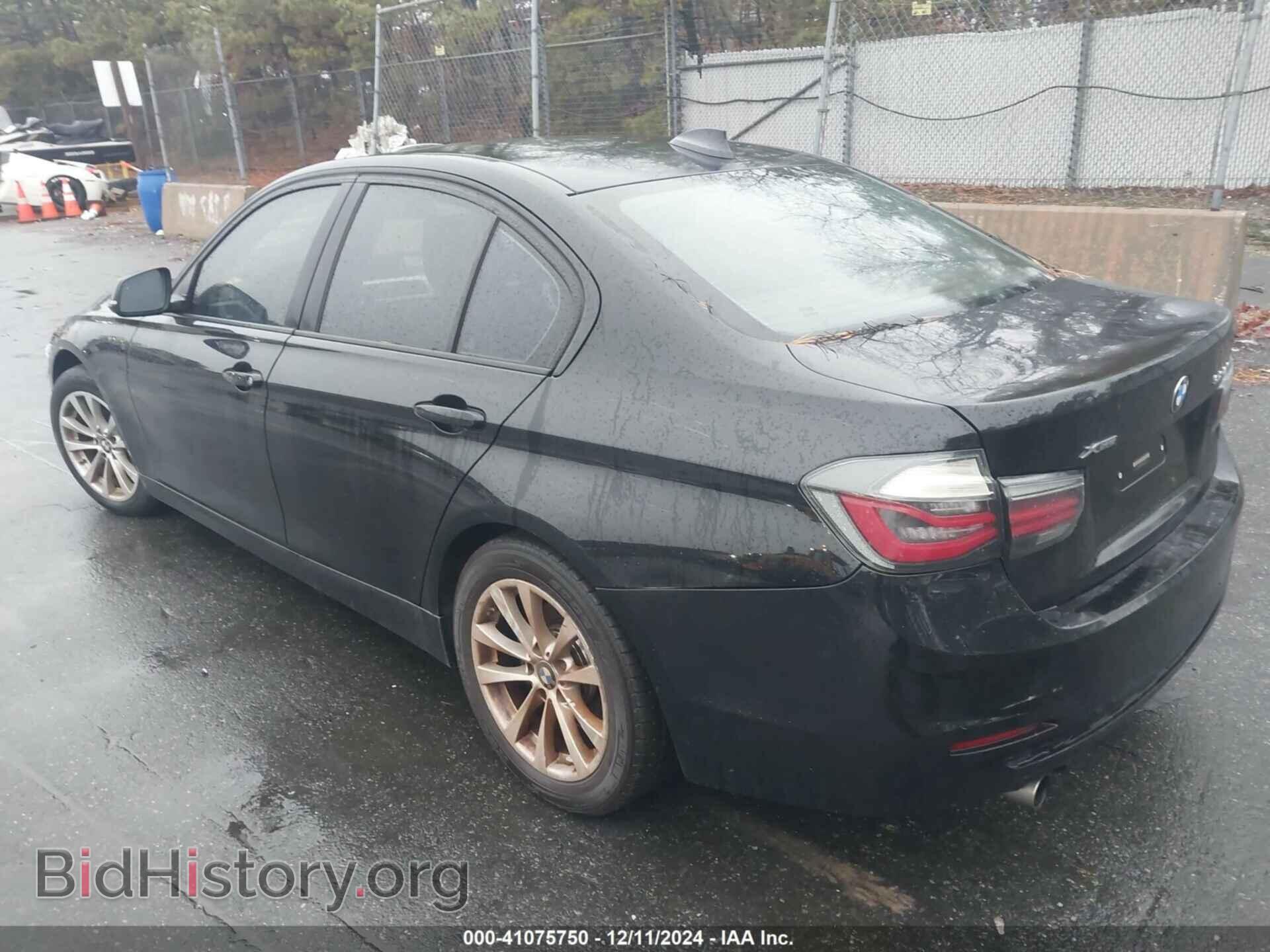 2016 BMW 320I - VIN: WBA8E5G50GNT40245 - Фото 3