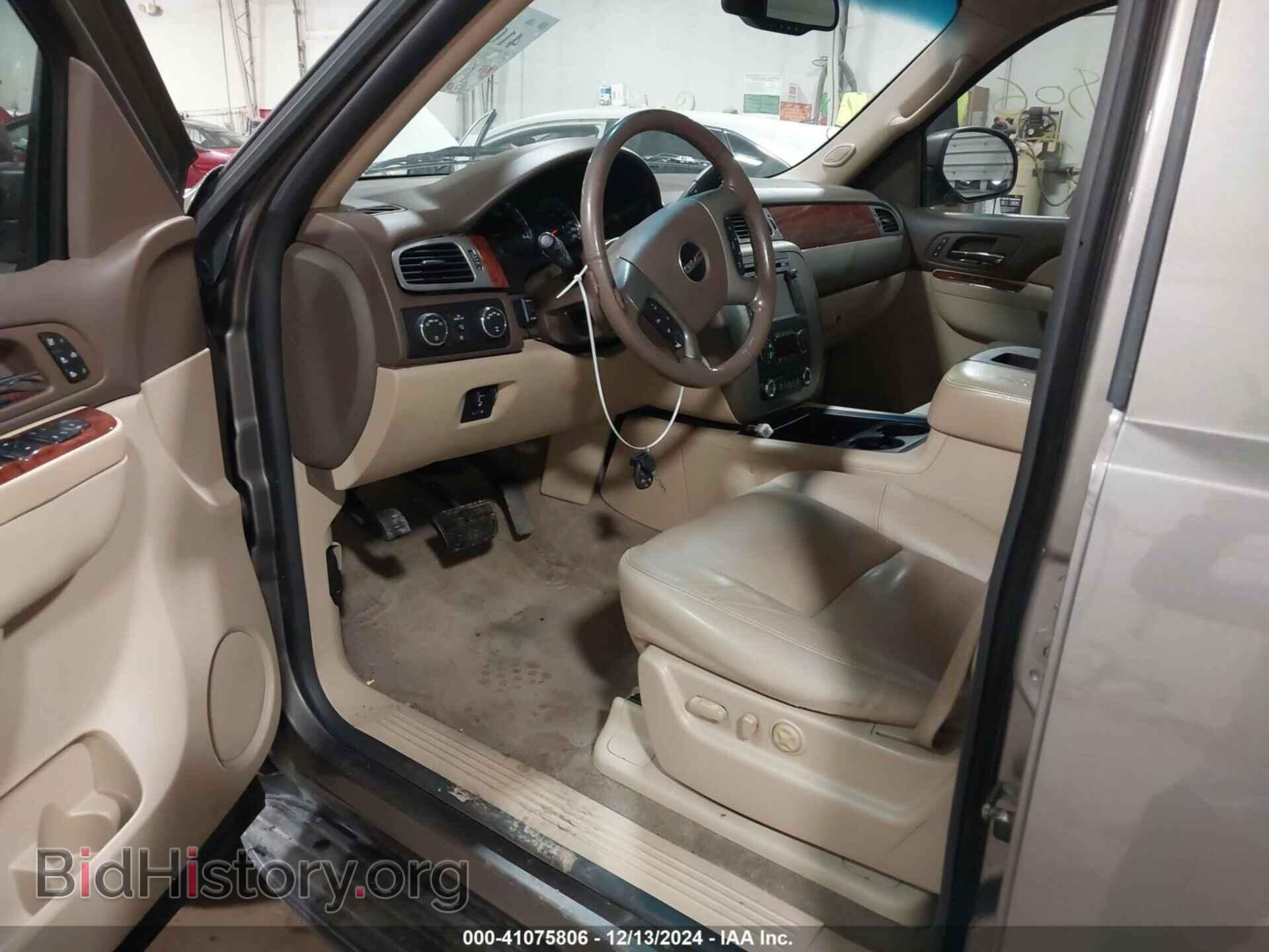 2012 GMC YUKON - VIN: 1GKS2CE06CR286194 - Photo 5