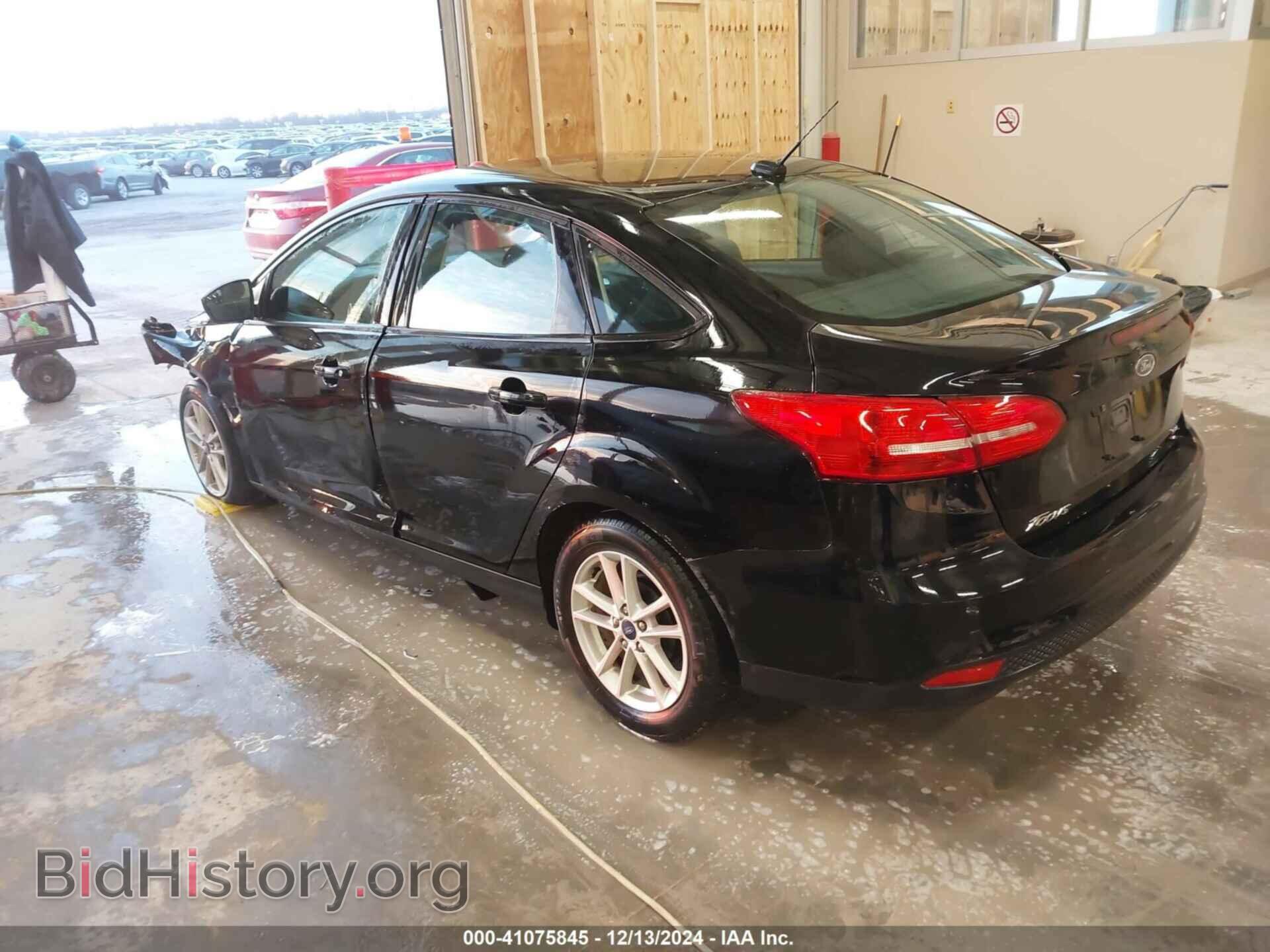 2018 FORD FOCUS - VIN: 1FADP3F28JL322026 - Фото 3