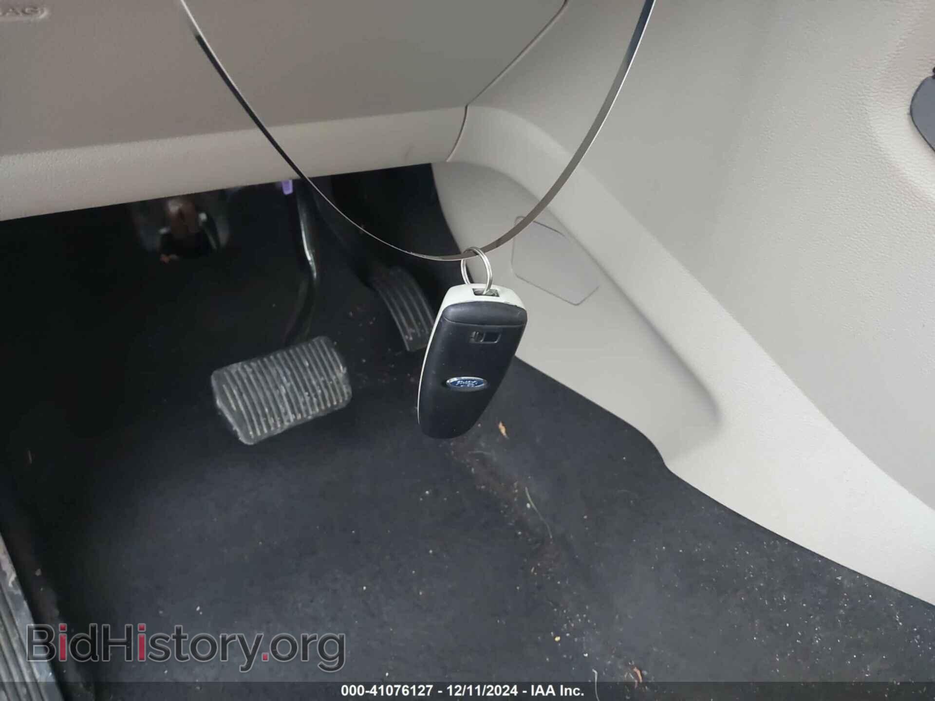 2017 FORD ESCAPE - VIN: 1FMCU9JDXHUA37161 - Фото 11