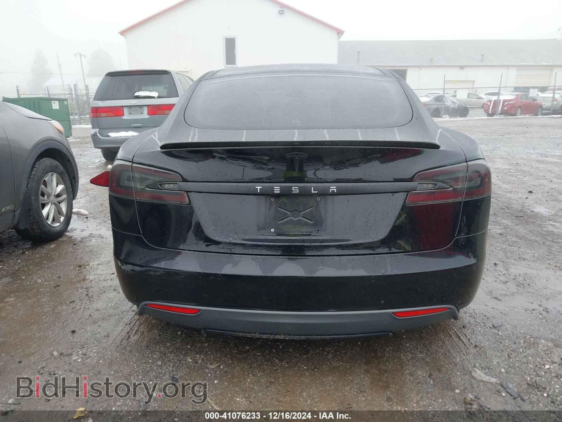 2015 TESLA MODEL S - VIN: 5YJSA1S2XFF097440 - Фото 16
