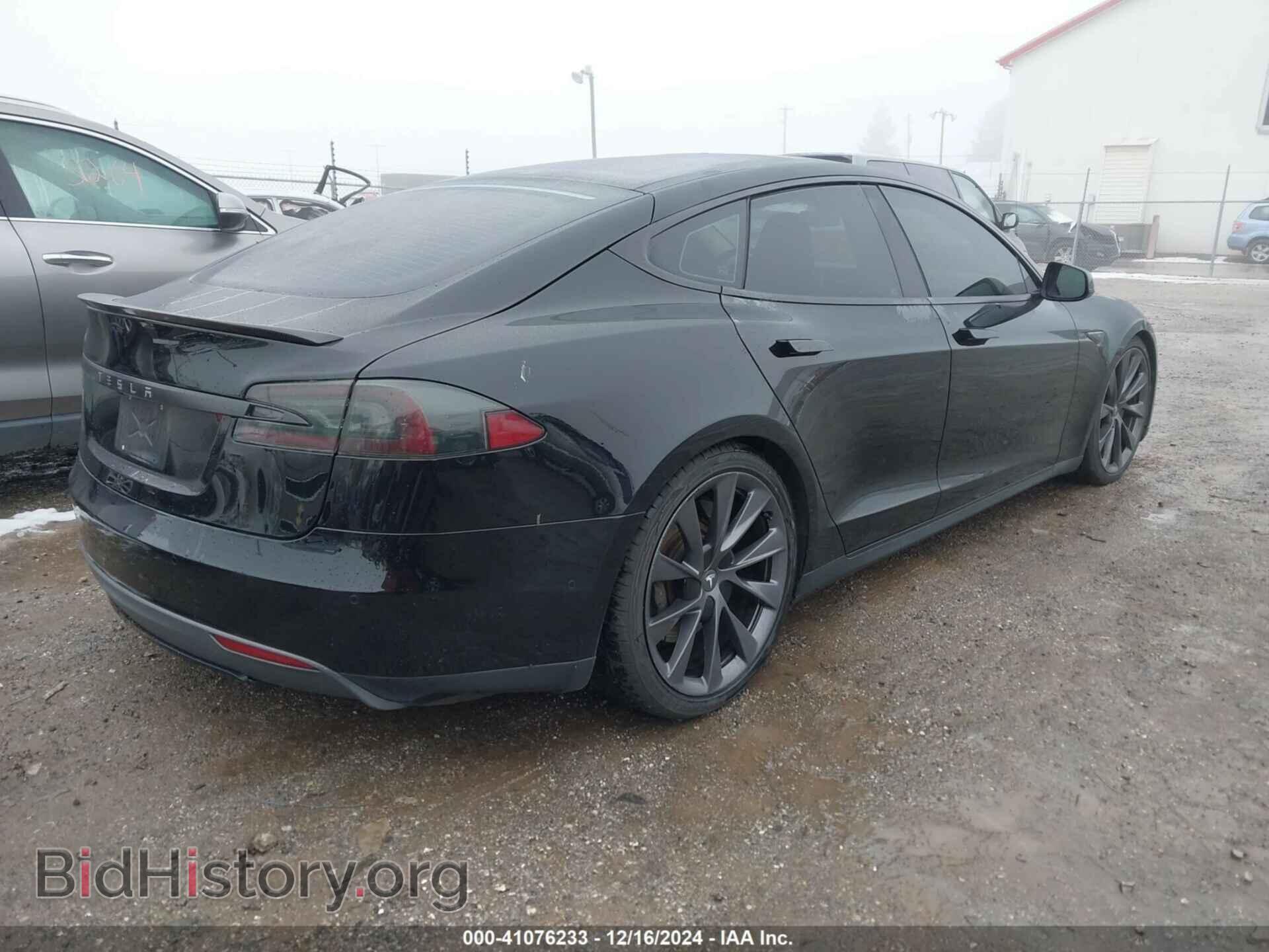 2015 TESLA MODEL S - VIN: 5YJSA1S2XFF097440 - Фото 4