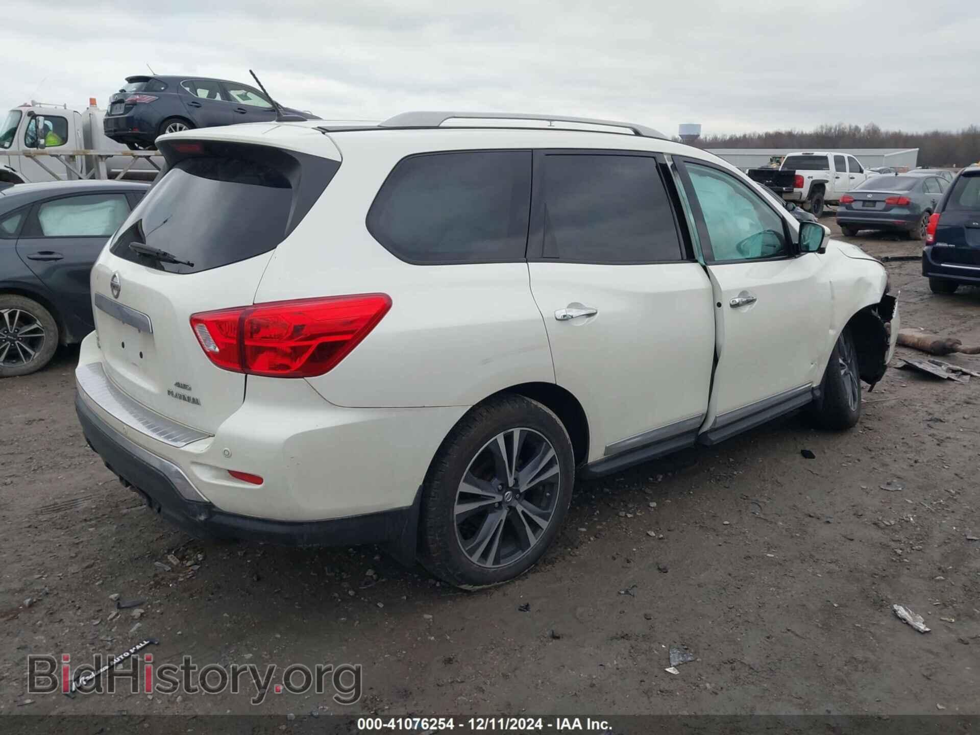 2017 NISSAN PATHFINDER - VIN: 5N1DR2MM1HC618384 - Фото 4