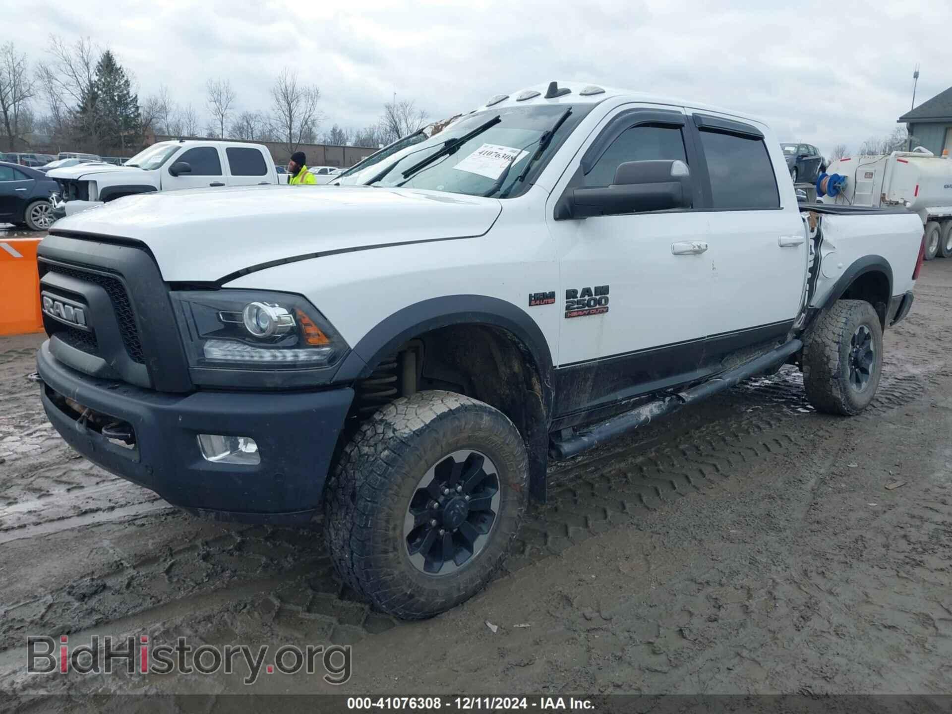 2018 RAM 2500 - VIN: 3C6TR5EJ7JG270624 - Фото 2