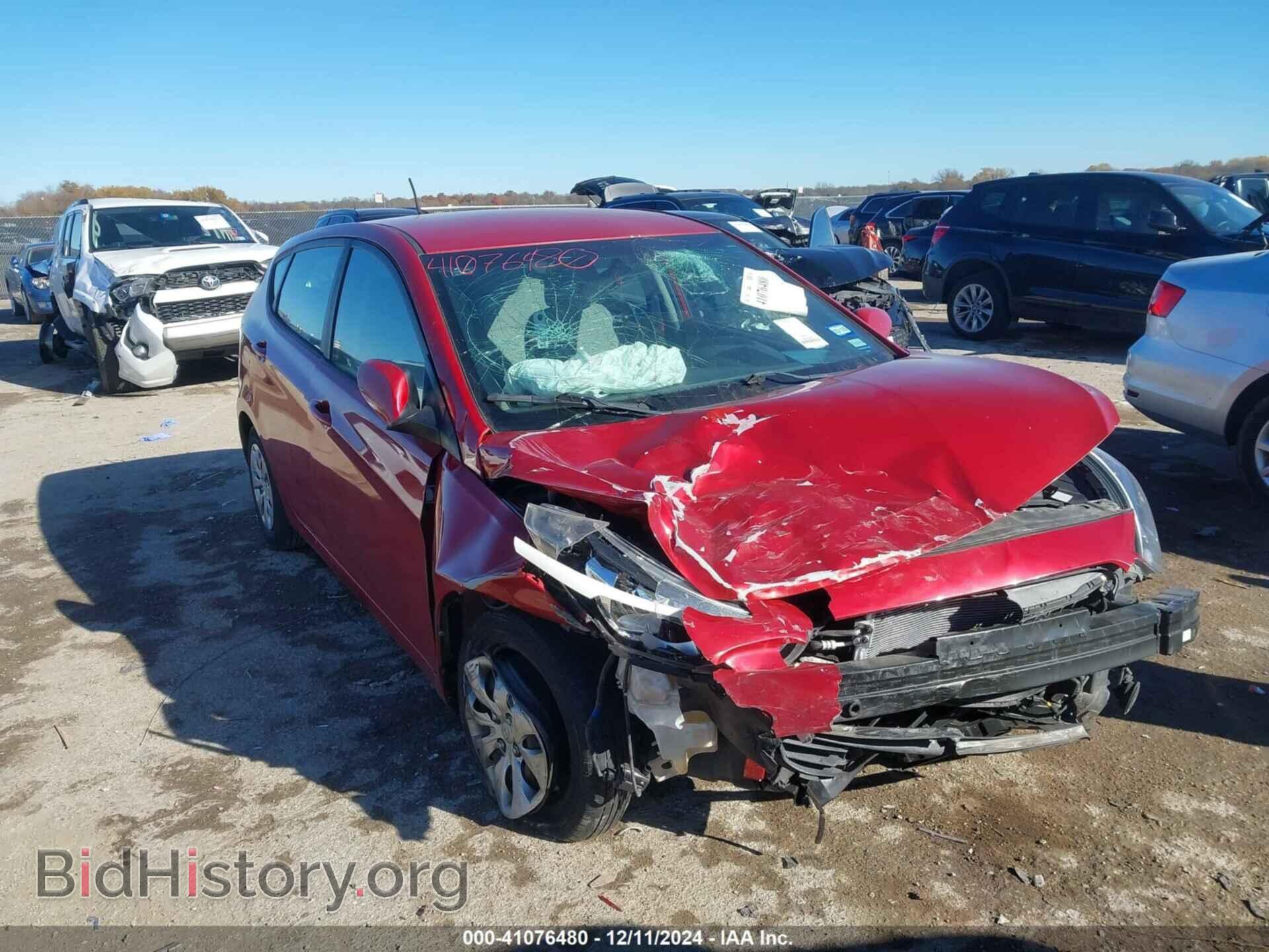 Photo KMHCT5AE3HU363386 - HYUNDAI ACCENT 2017