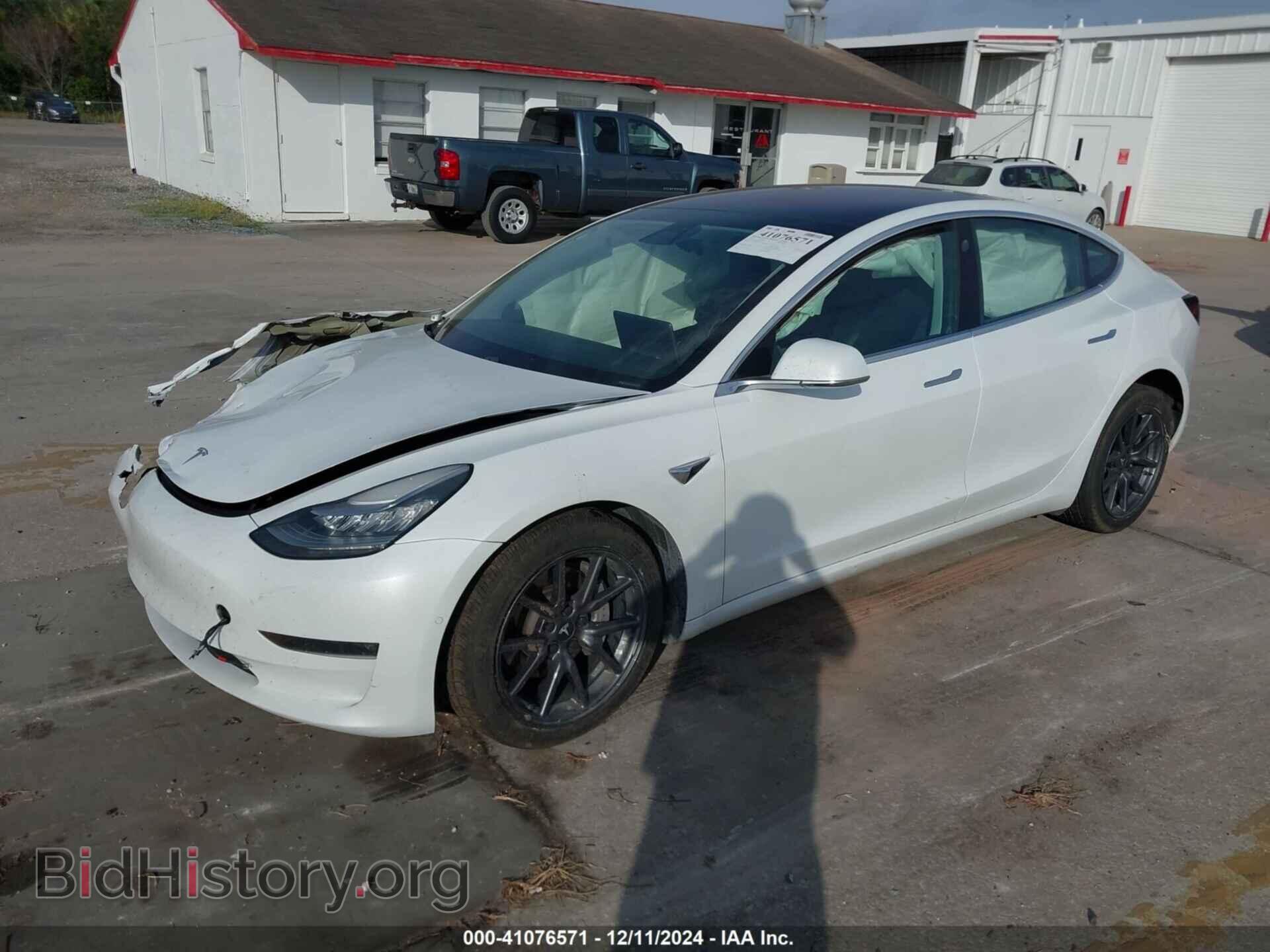 2018 TESLA MODEL 3 - VIN: 5YJ3E1EB0JF115523 - Фото 2