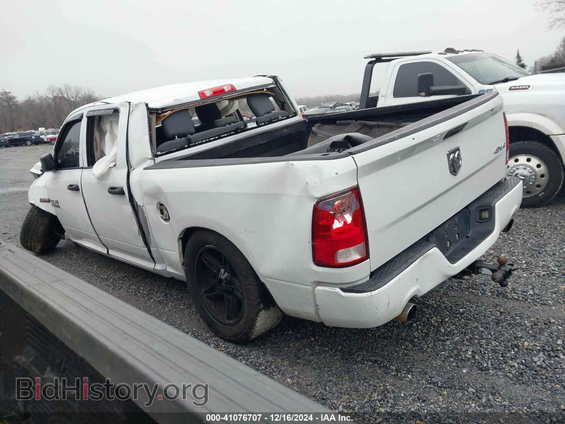 2018 RAM 1500 - VIN: 3C6RR7KT0JG214424 - Фото 3