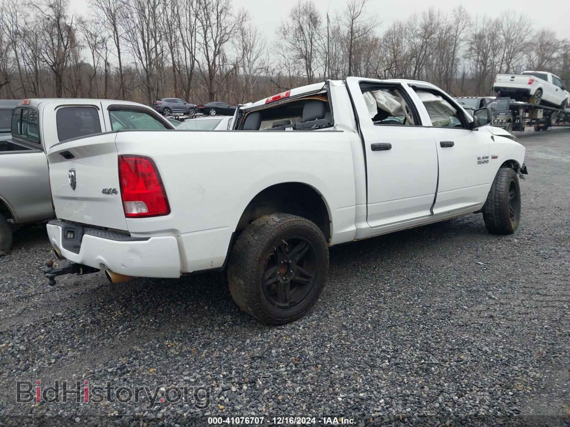 2018 RAM 1500 - VIN: 3C6RR7KT0JG214424 - Фото 4