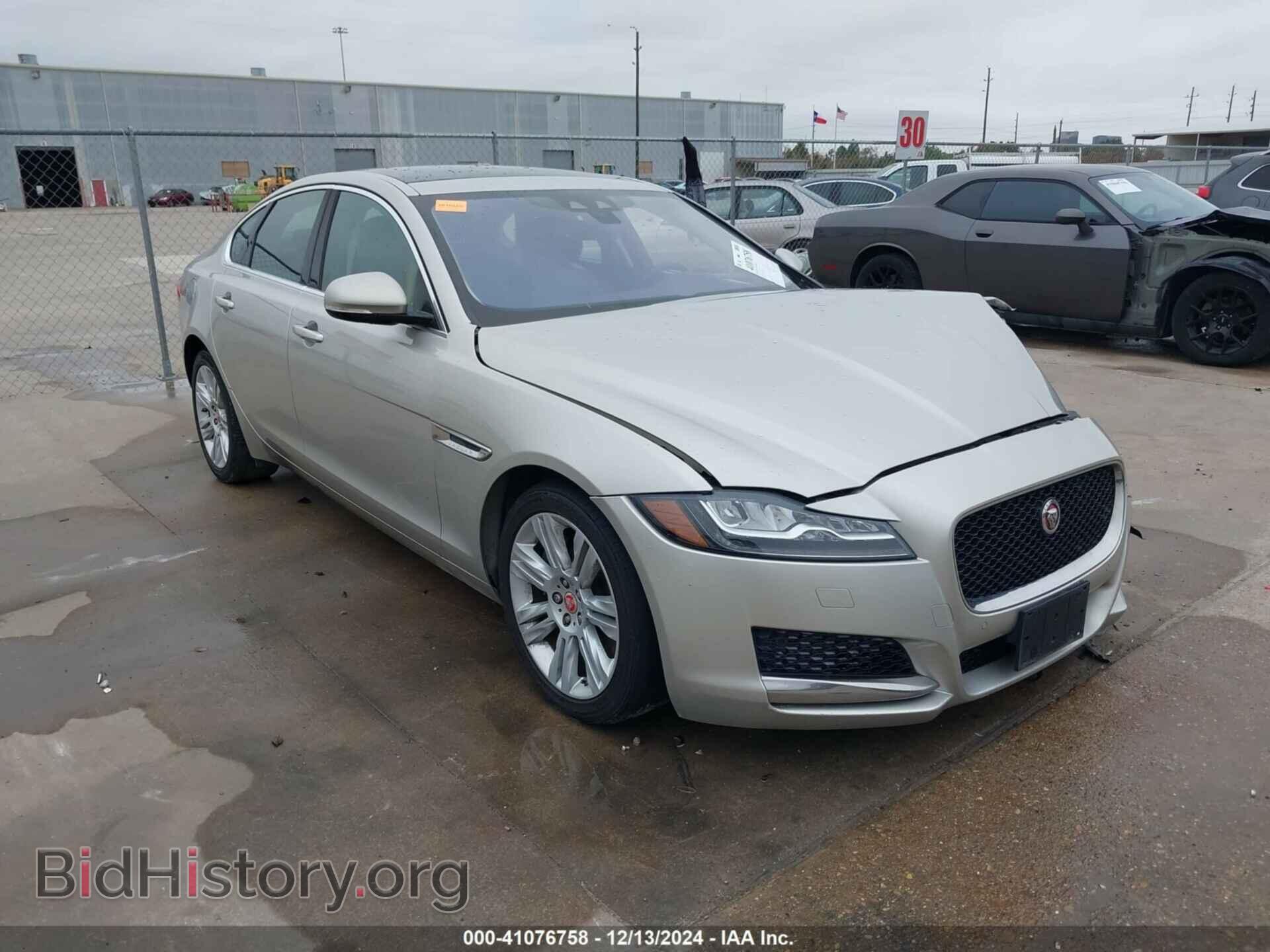 Photo SAJBD4BV4HCY27802 - JAGUAR XF 2017