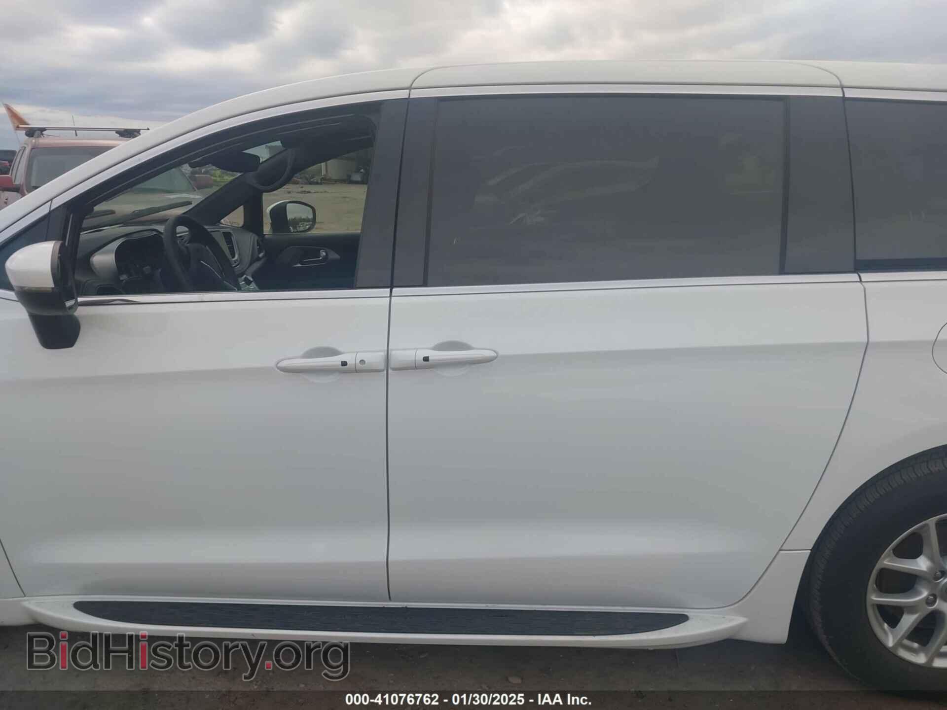 2023 CHRYSLER PACIFICA - VIN: 2C4RC1FGXPR590412 - Фото 14