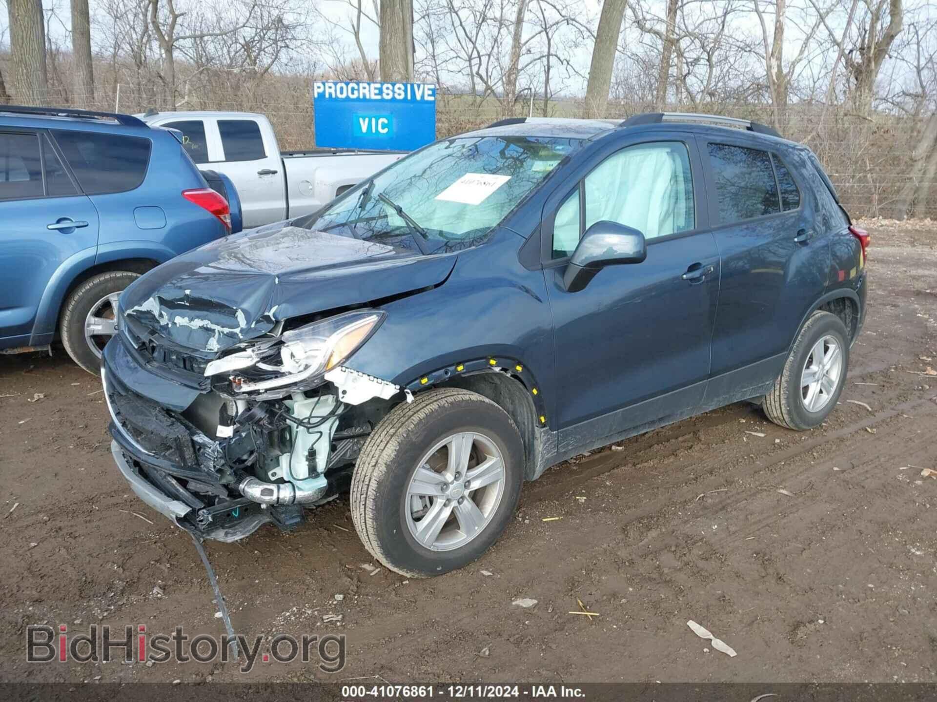 2022 CHEVROLET TRAX - VIN: KL7CJPSM8NB517655 - Фото 2