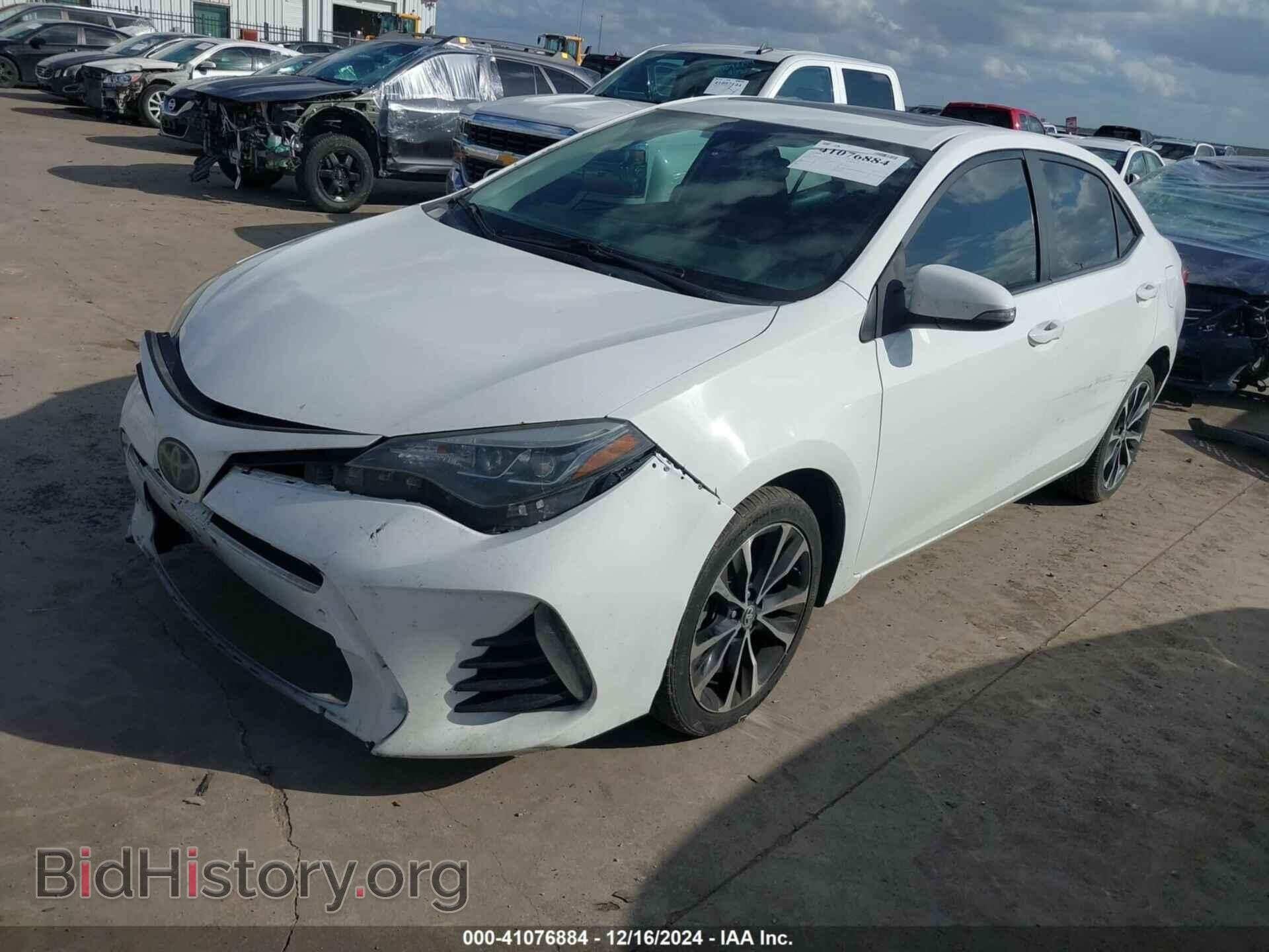 2018 TOYOTA COROLLA - VIN: 5YFBURHE5JP743620 - Фото 2