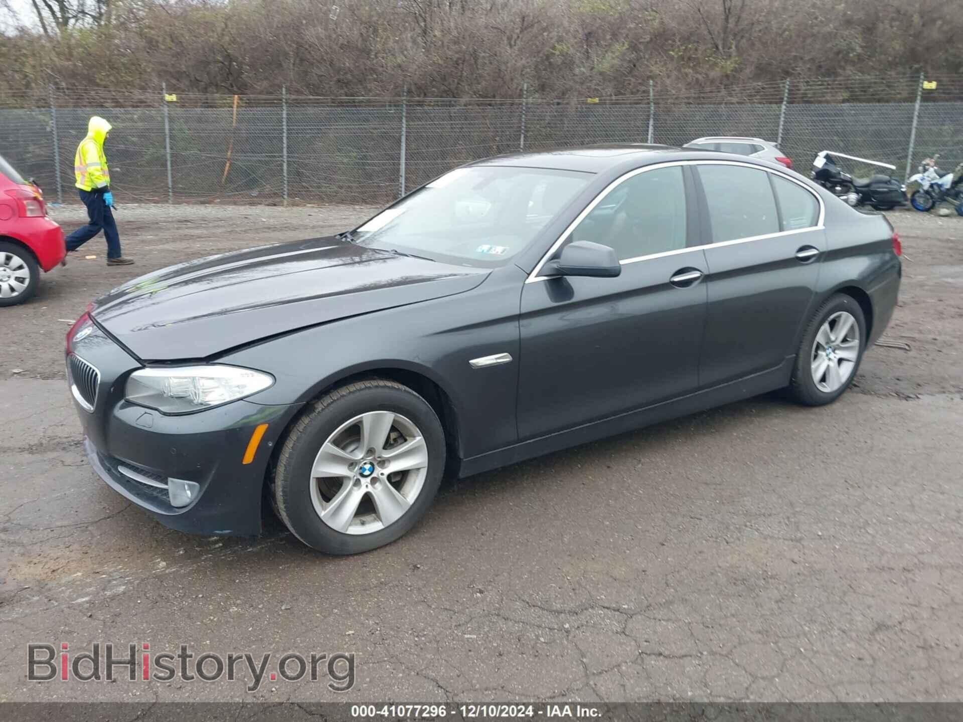 2013 BMW 528I - VIN: WBAXH5C54DD114543 - Фото 2