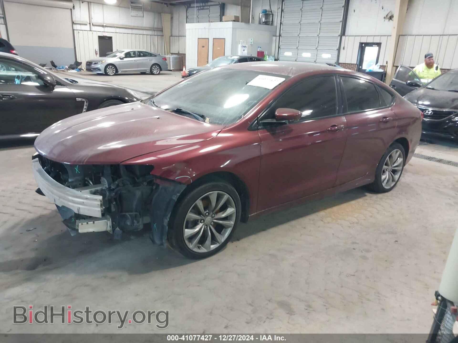 2015 CHRYSLER 200 - VIN: 1C3CCCBB3FN618420 - Фото 2