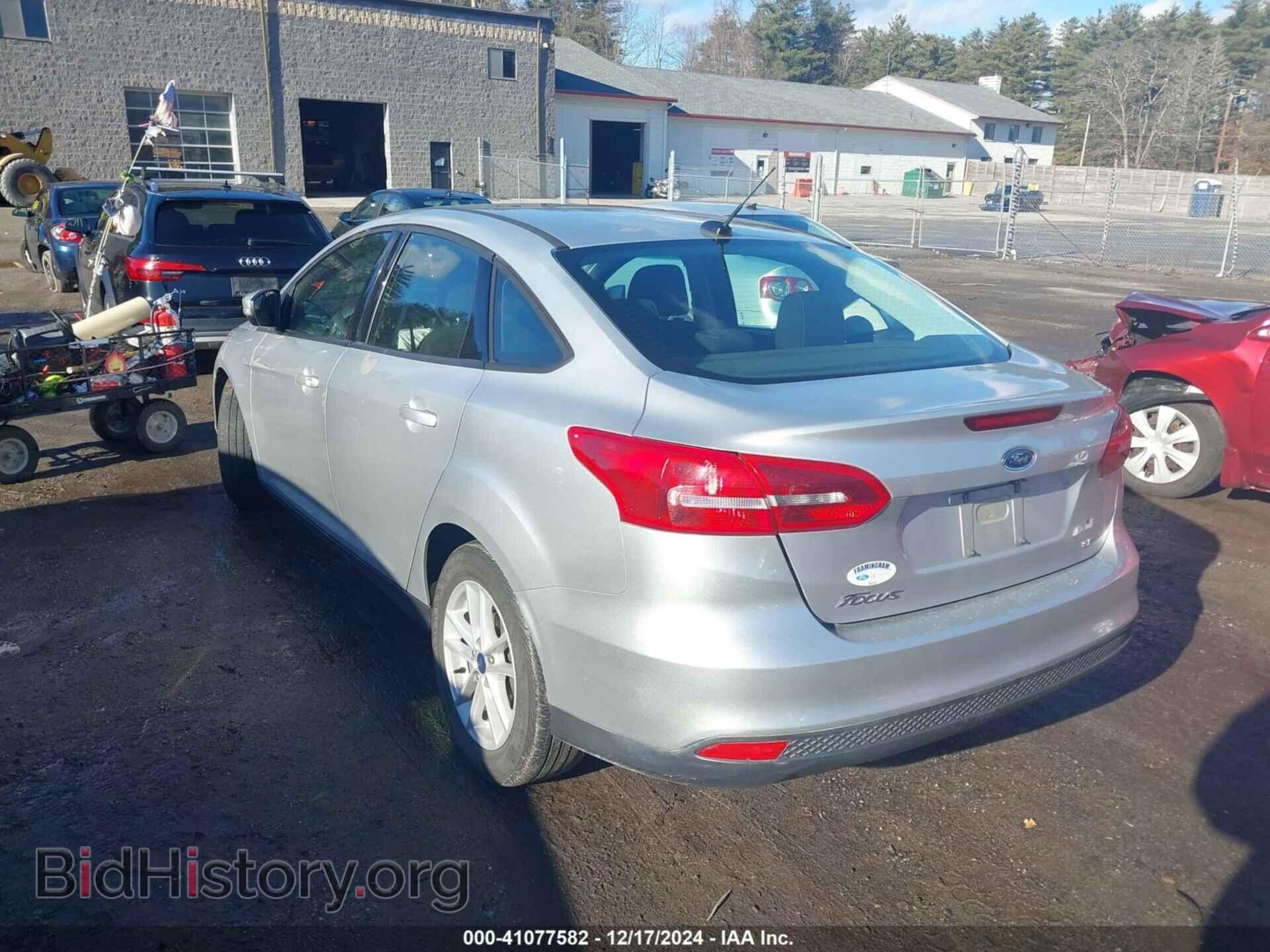 2017 FORD FOCUS - VIN: 1FADP3F25HL273913 - Фото 3