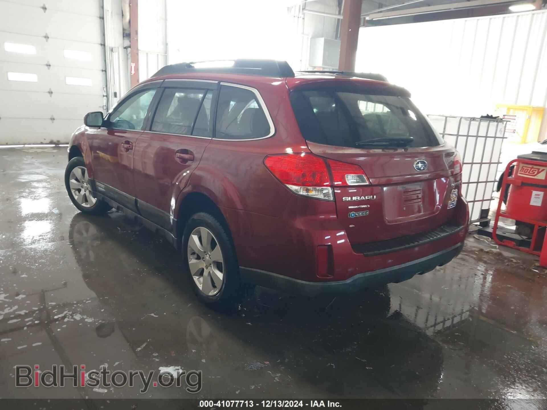 2011 SUBARU OUTBACK - VIN: 4S4BRCCC4B3355871 - Фото 3
