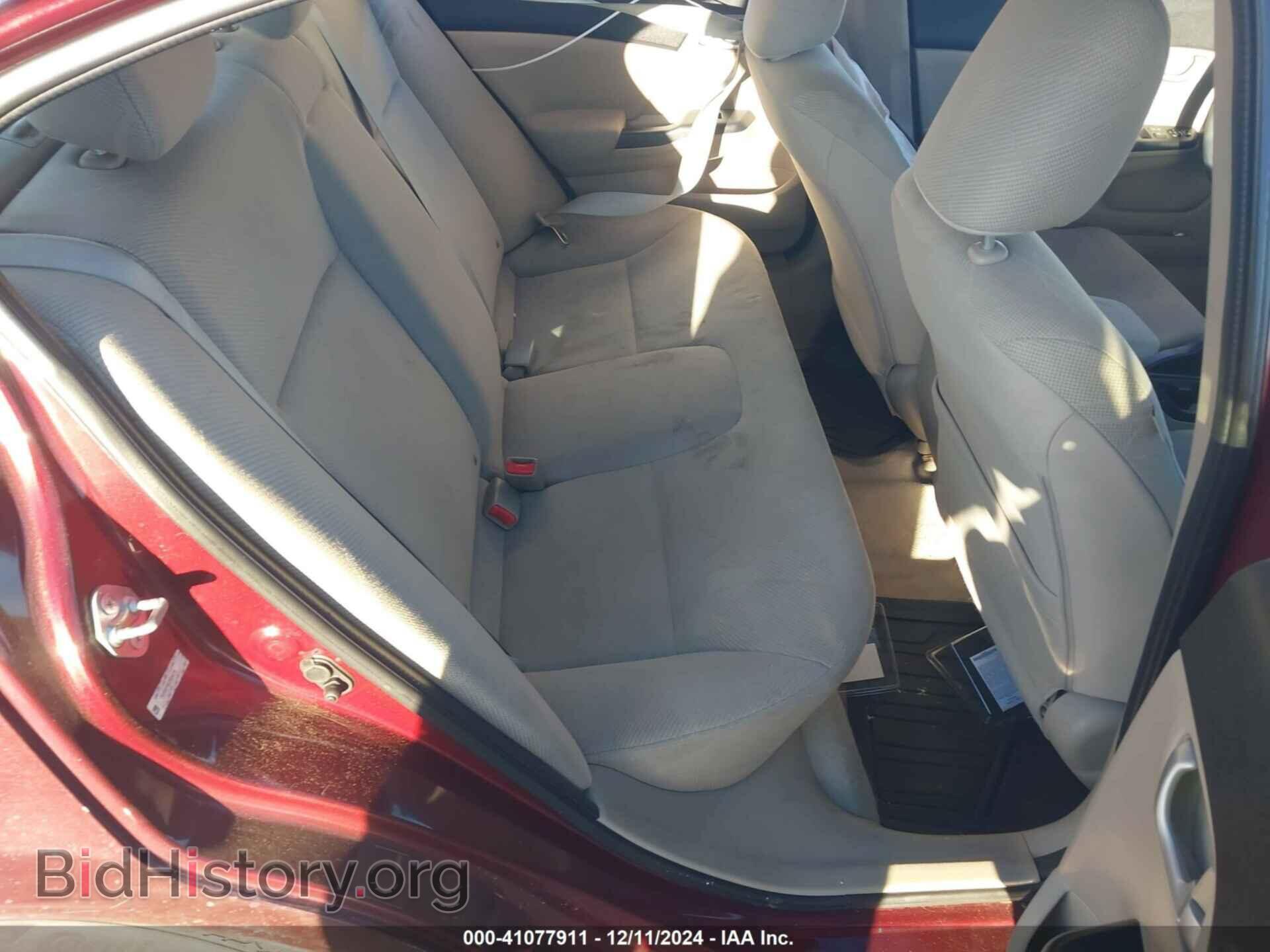 2012 HONDA CIVIC - VIN: 2HGFB2F58CH604576 - Фото 8