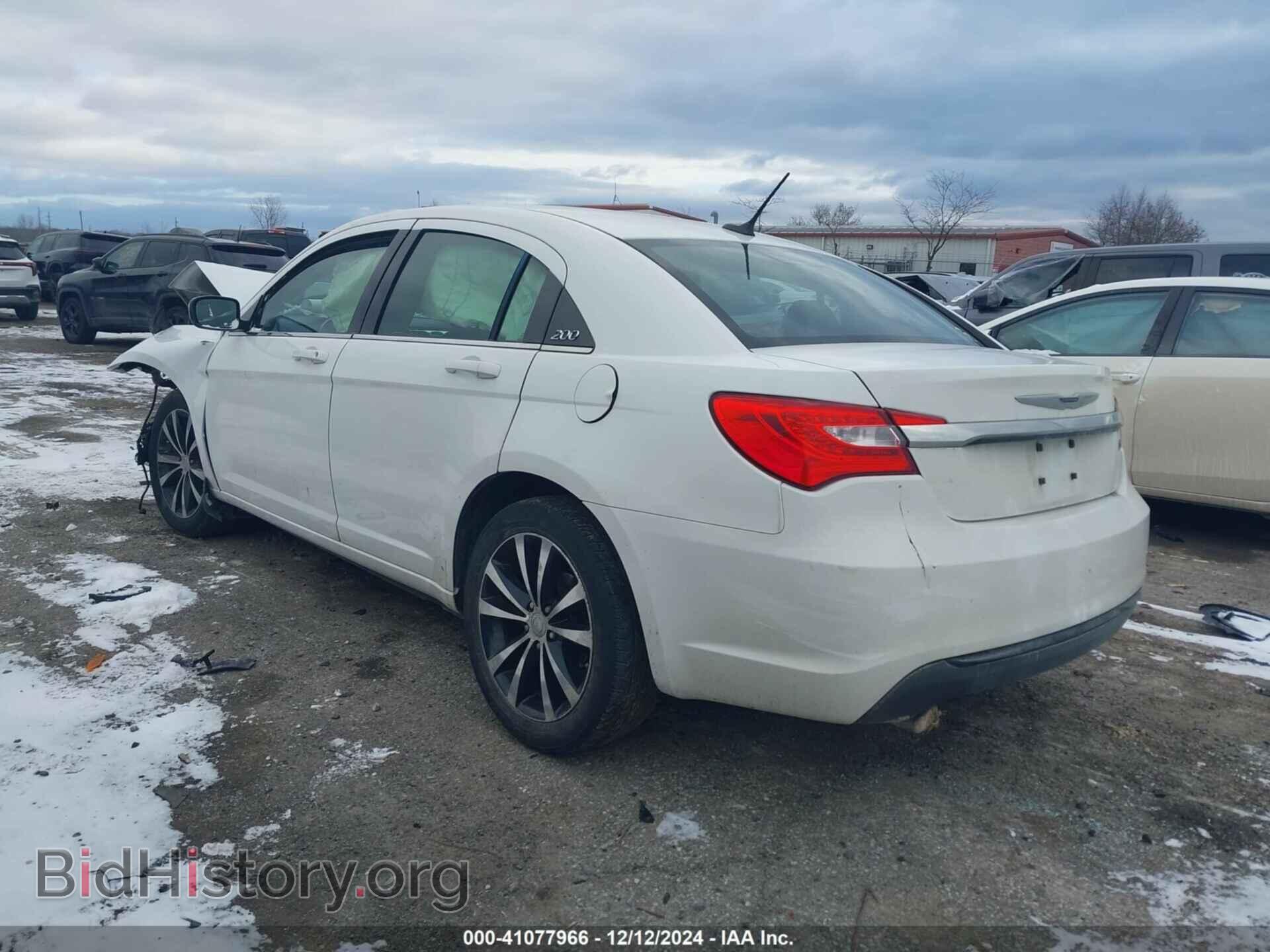 2013 CHRYSLER 200 - VIN: 1C3CCBCG6DN718139 - Фото 3