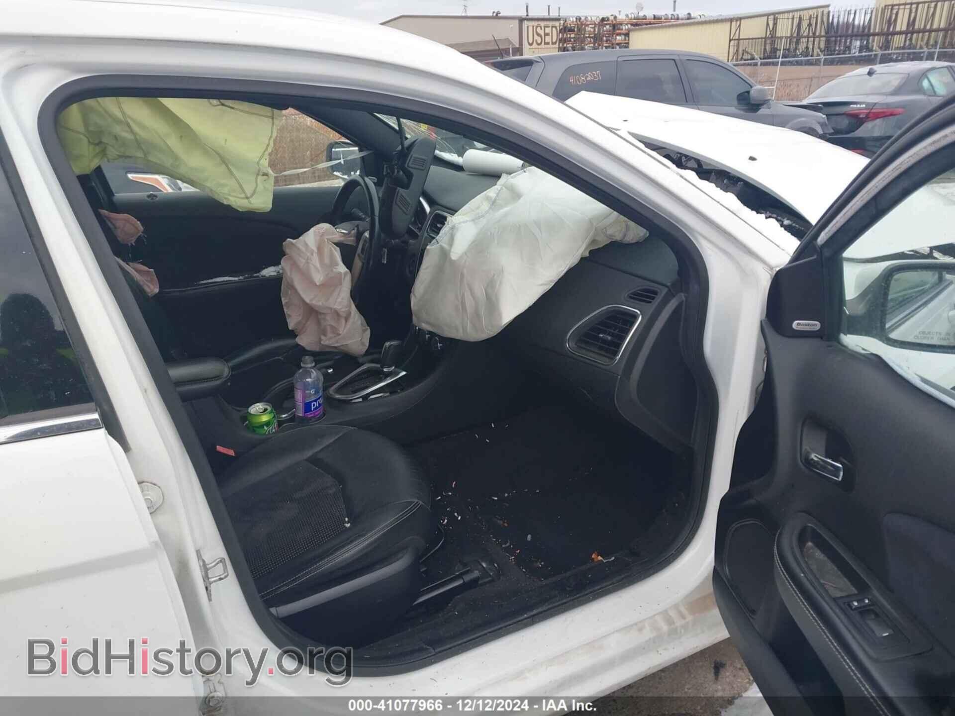 2013 CHRYSLER 200 - VIN: 1C3CCBCG6DN718139 - Фото 5