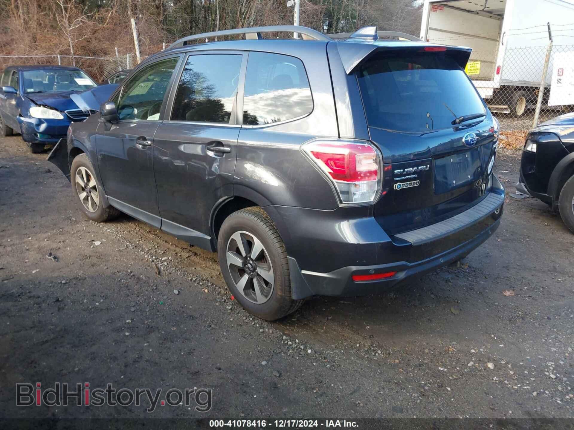 2017 SUBARU FORESTER - VIN: JF2SJARC3HH510527 - Фото 3