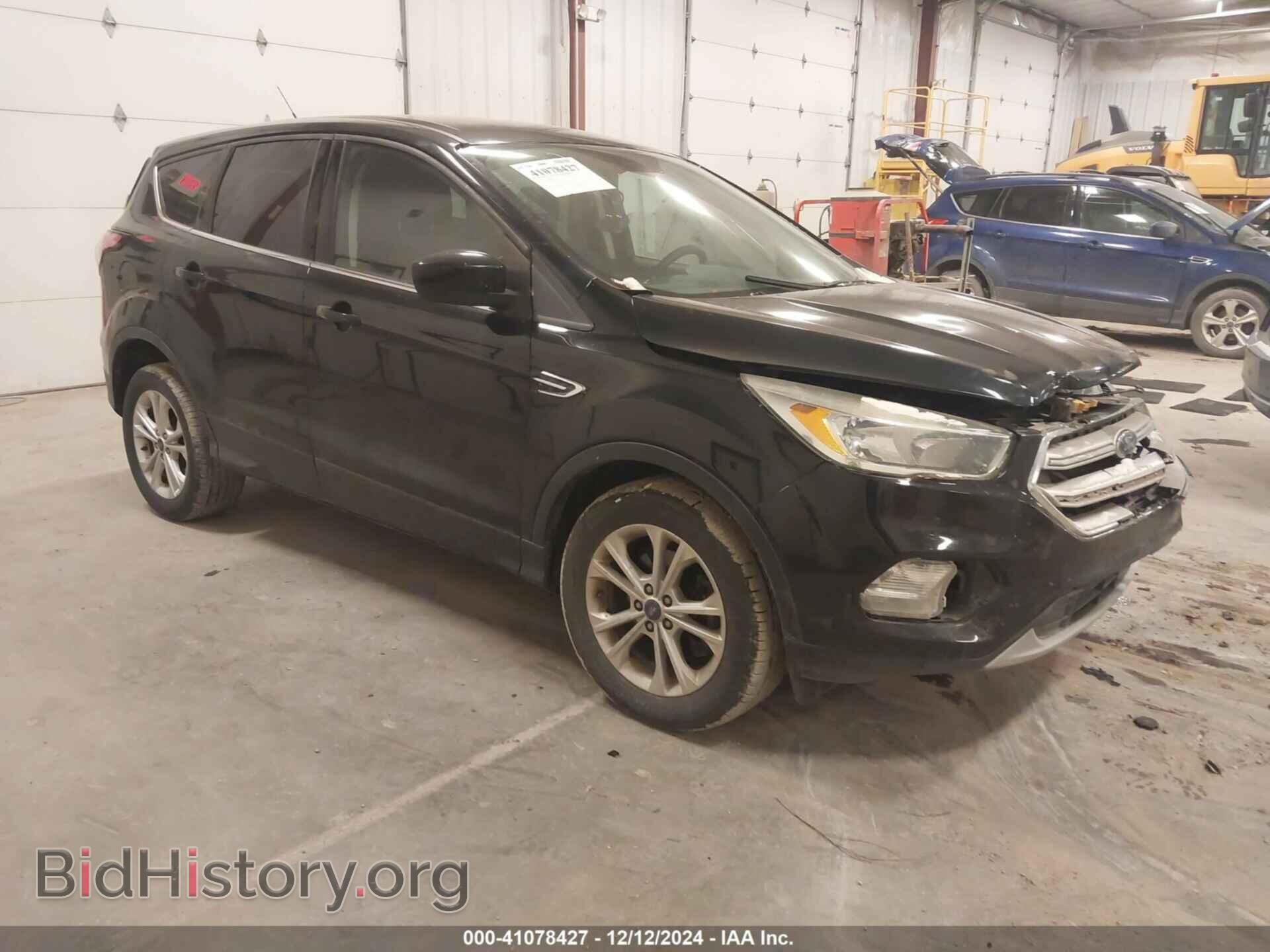 Фотография 1FMCU9GD4HUD02714 - FORD ESCAPE 2017