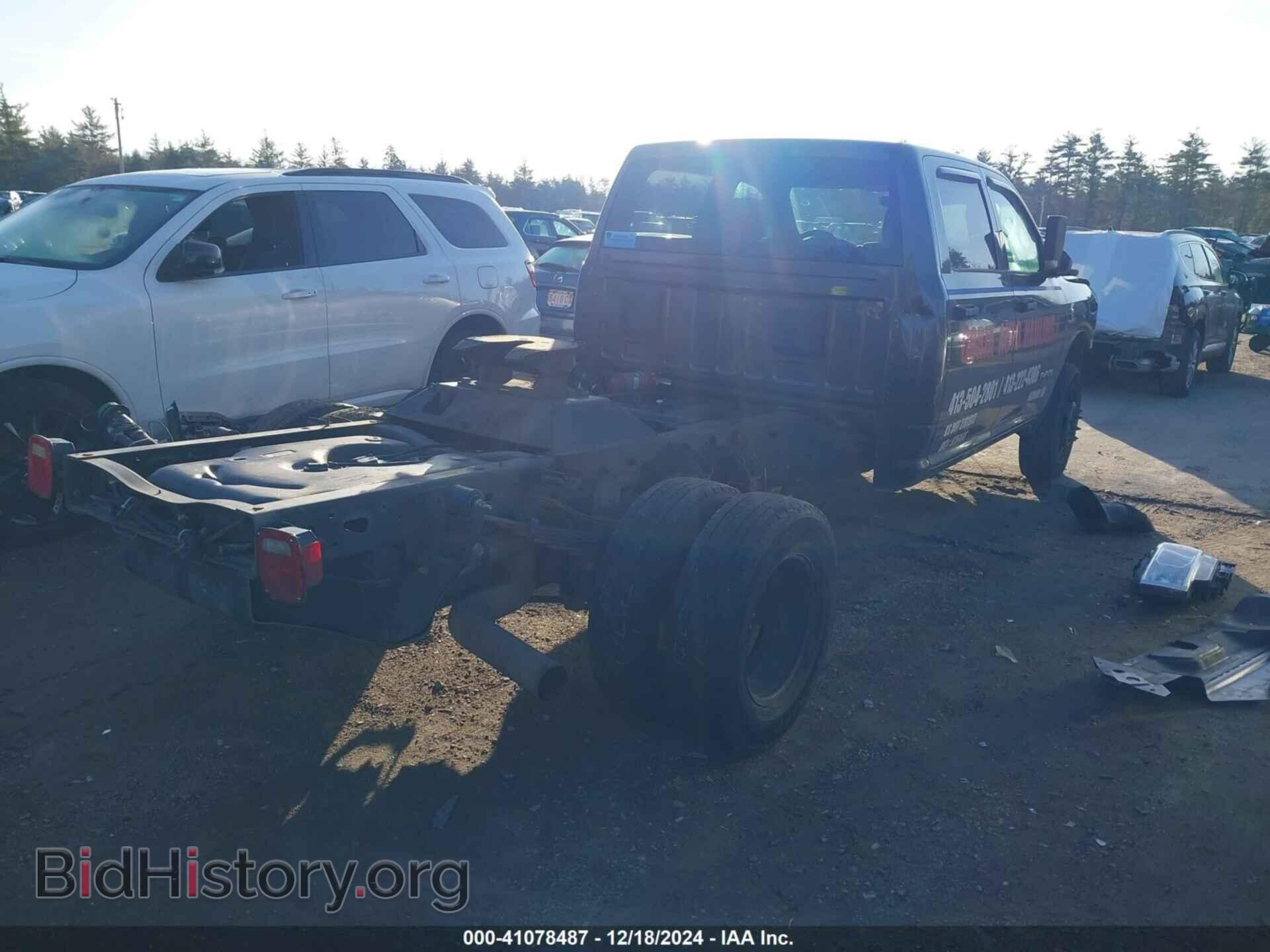 2022 RAM 3500 - VIN: 3C7WRTCL5NG116050 - Фото 4